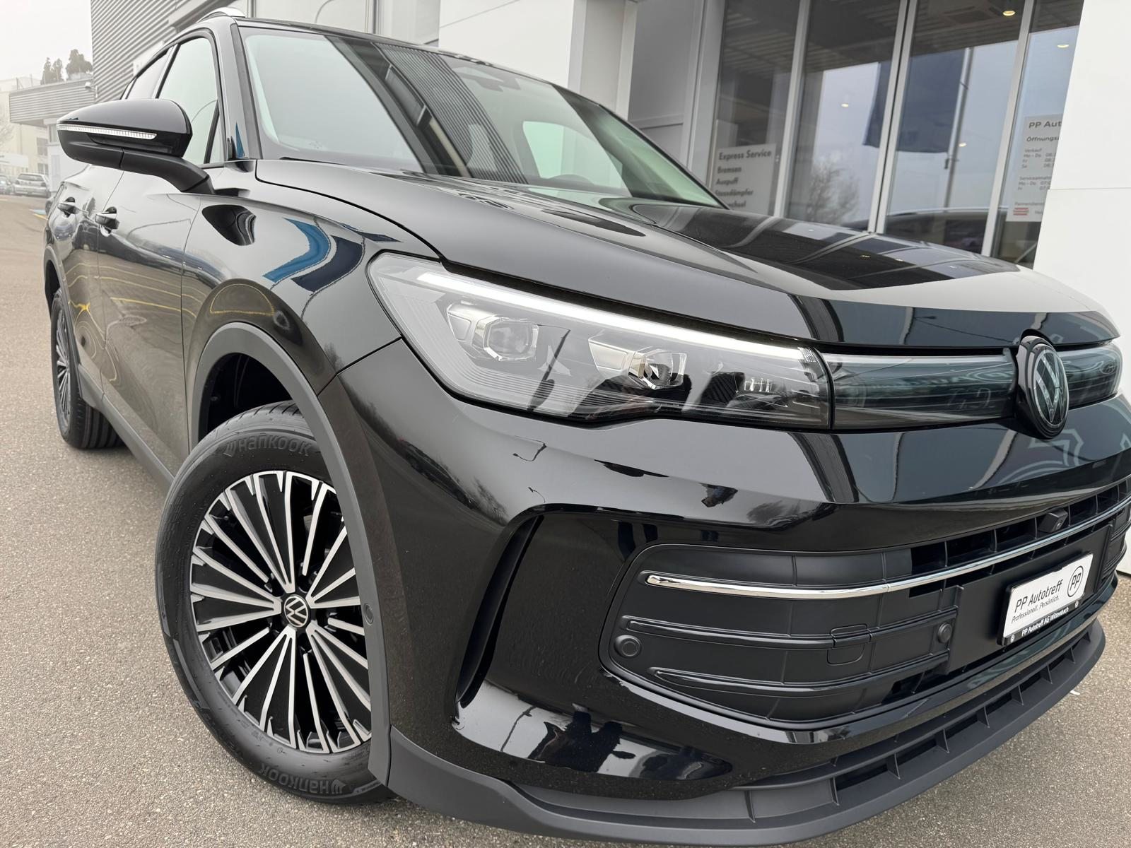 VW Tiguan UNITED, Benzina, Auto nuove, Automatico - 2