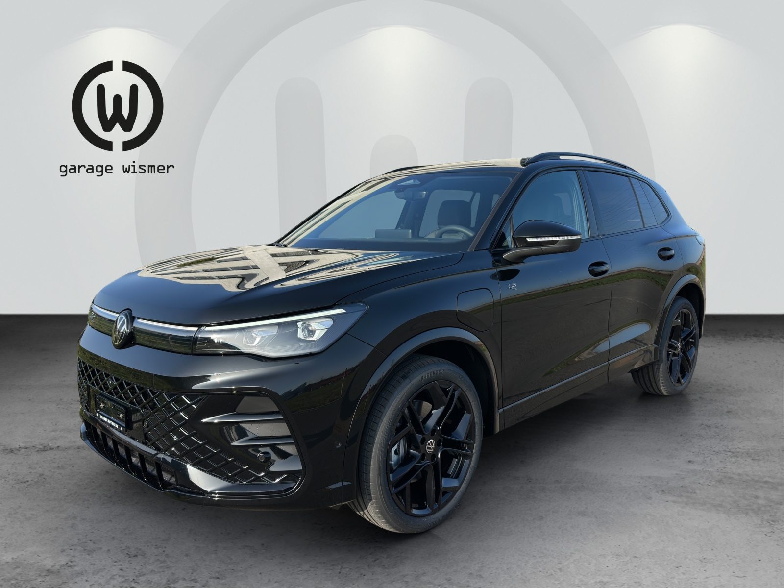 VW Tiguan R-Line