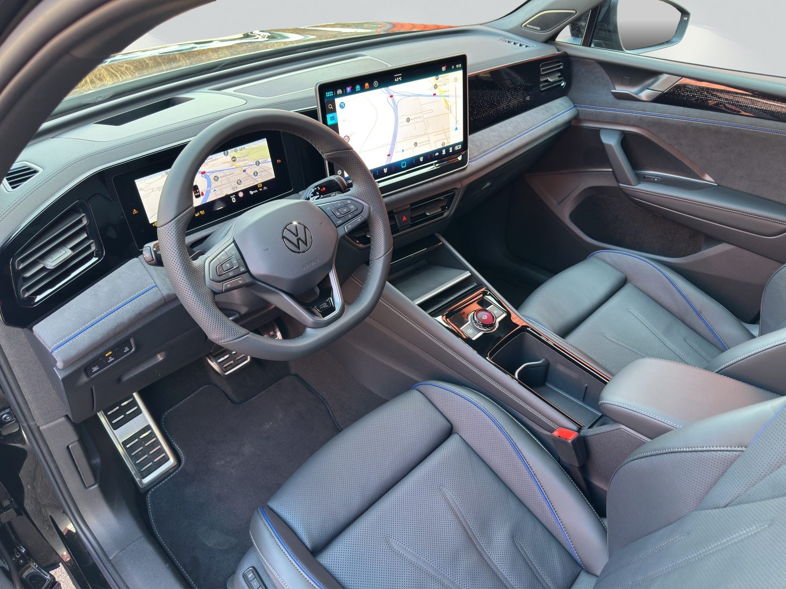 VW Tiguan R-Line, Voll-Hybrid Benzin/Elektro, Neuwagen, Automatik - 5