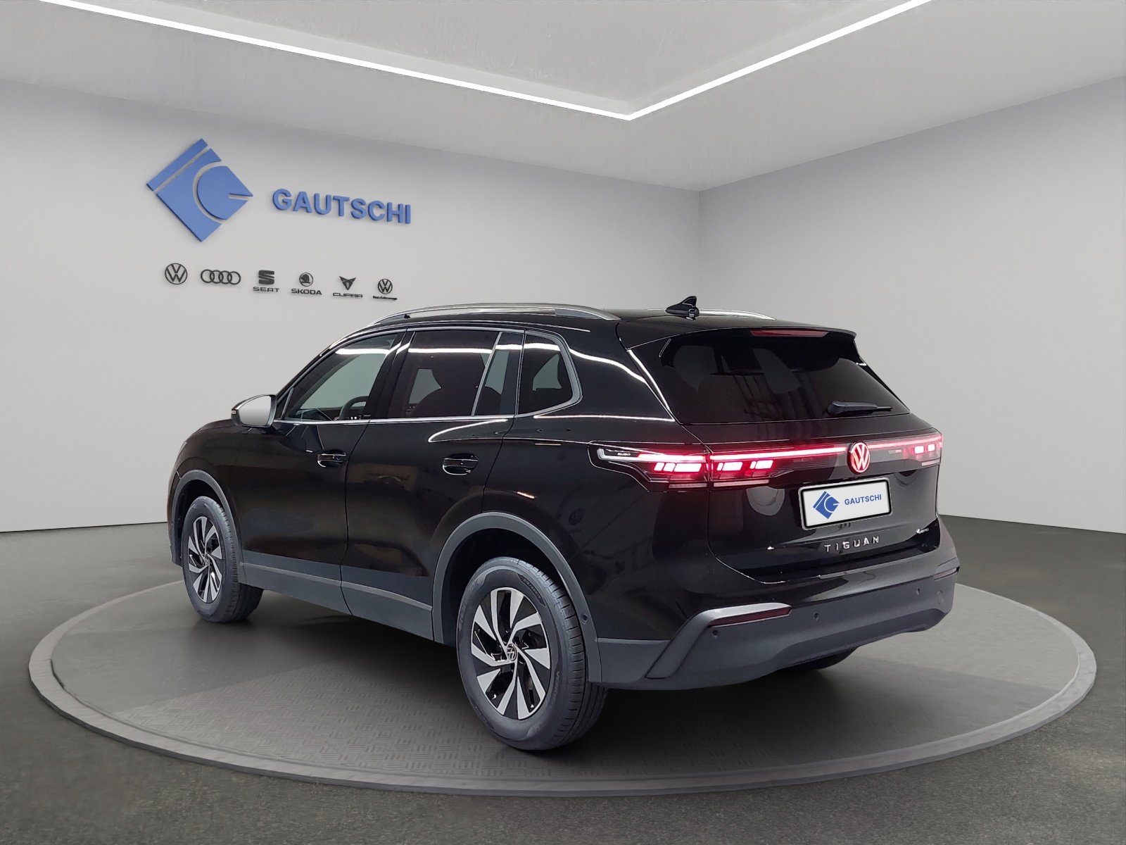 VW Tiguan 2.0 TSI DSG United 4Motion, Benzin, Neuwagen, Automatik - 3