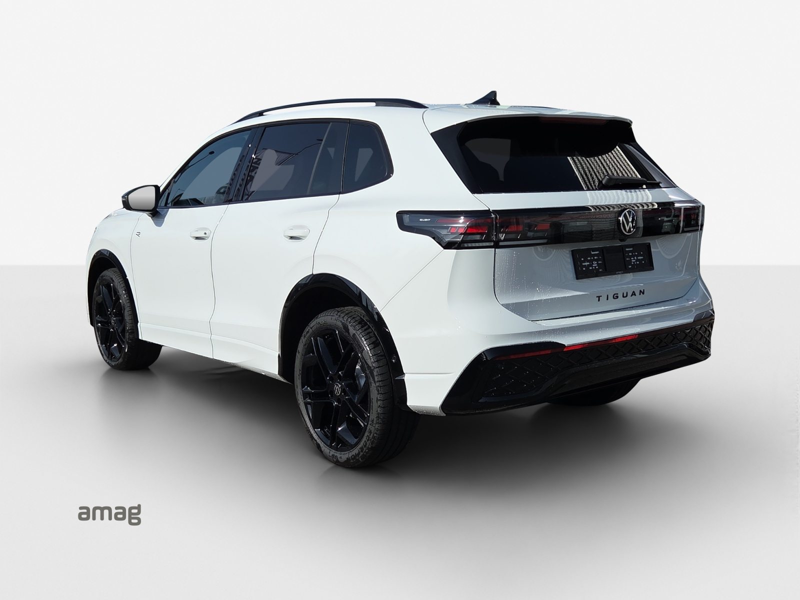VW Tiguan R-Line, Benzin, Neuwagen, Automatik - 3
