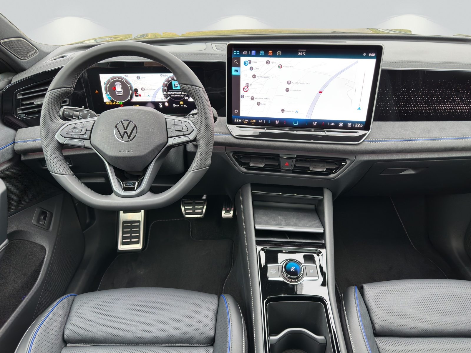 VW Tiguan R-Line, Petrol, New car, Automatic - 7