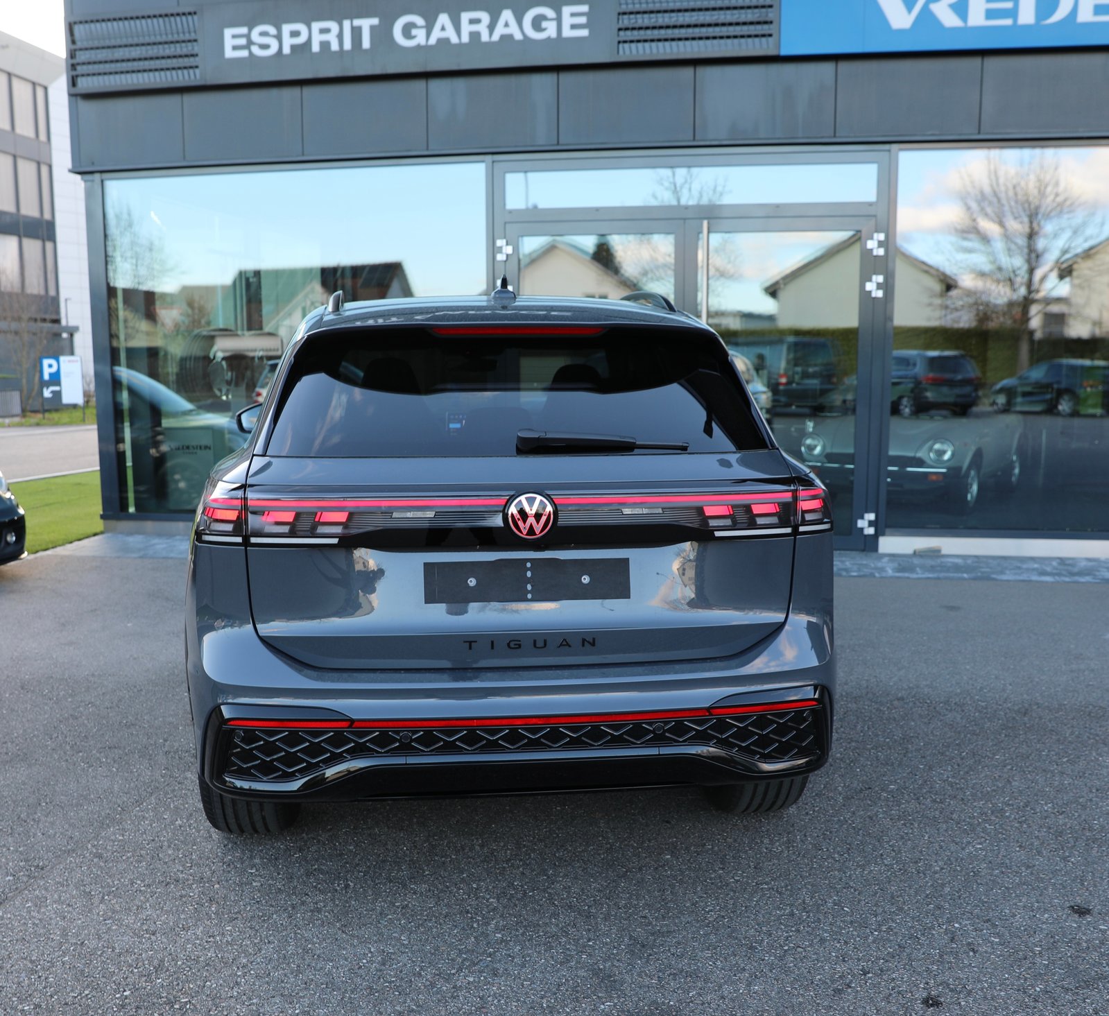 VW Tiguan 2.0 TDI SCR R-Line 4Motion DSG, Diesel, Voiture nouvelle, Automatique - 4