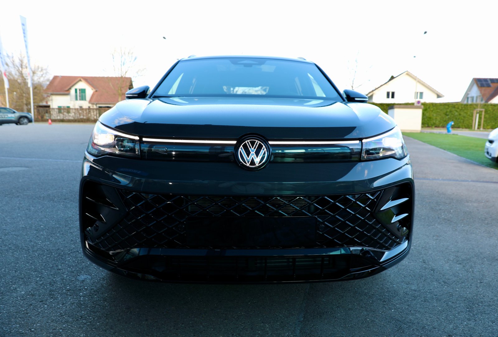VW Tiguan 2.0 TDI SCR R-Line 4Motion DSG, Diesel, Voiture nouvelle, Automatique - 5