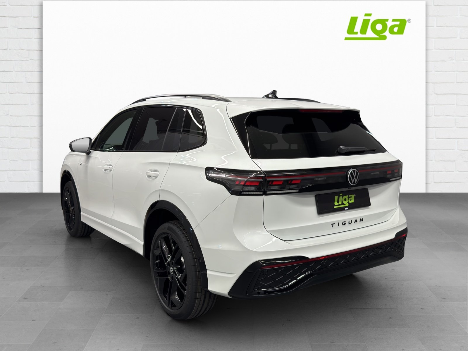 VW Tiguan 2.0 TSI R-Line Plus DSG 4motion, Benzin, Neuwagen, Automatik - 4