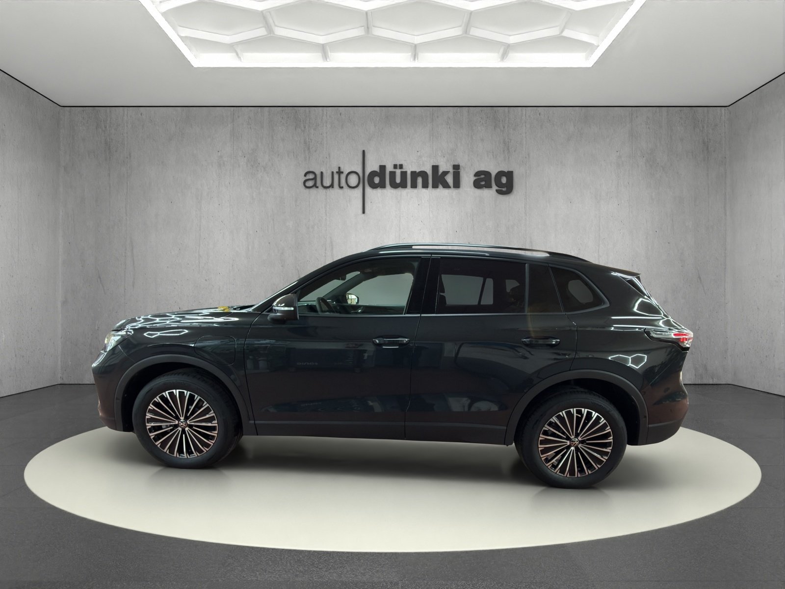VW Tiguan 1.5 TSI evo2 eHybrid Life DSG, Hybride Rechargeable Essence/Électricité, Voiture nouvelle, Automatique - 2