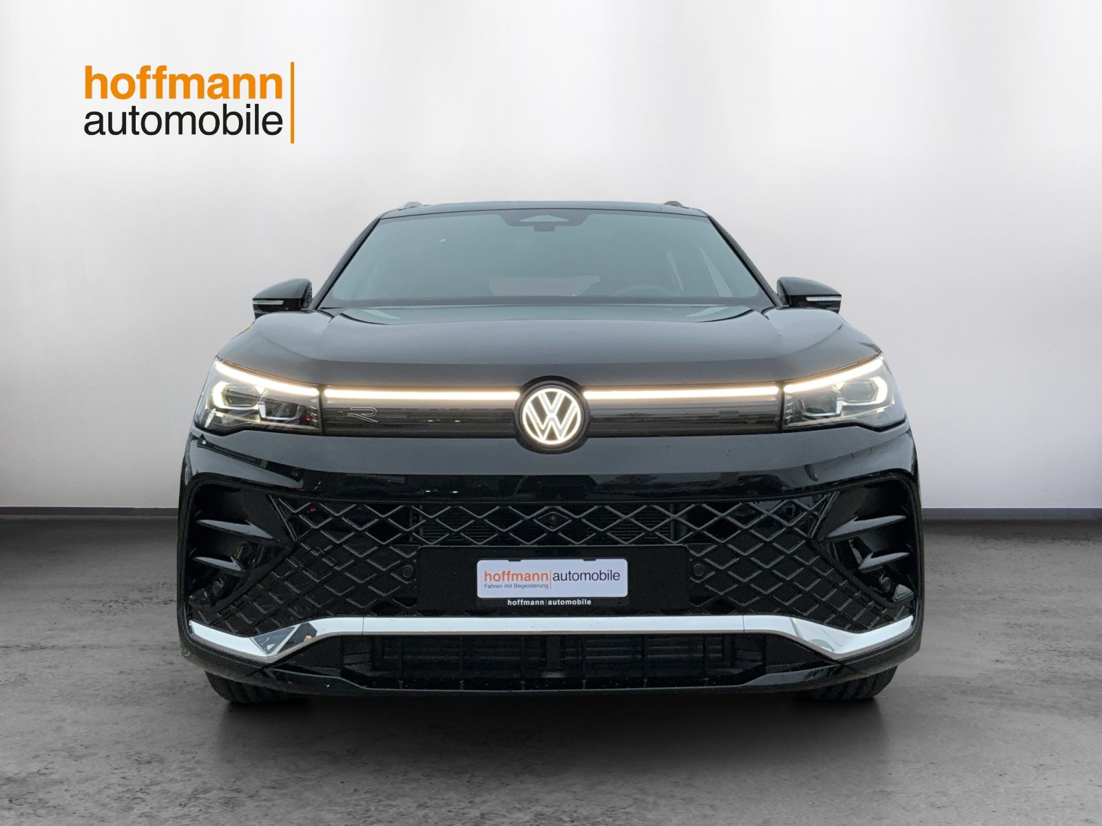 VW Tiguan R-Line Plus, Essence, Voiture nouvelle, Automatique - 2