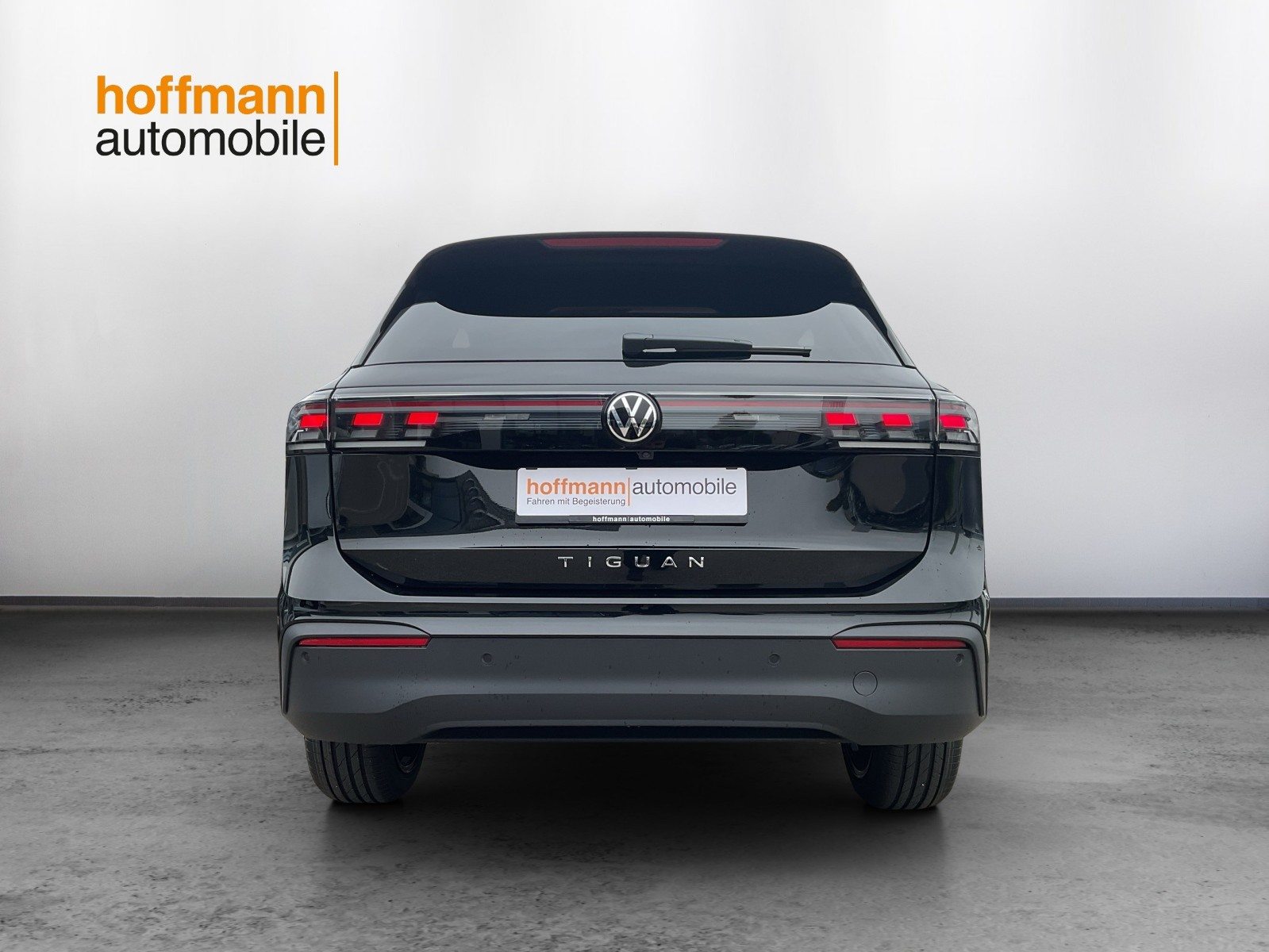 VW Tiguan Life UNITED, Essence, Voiture nouvelle, Automatique - 5