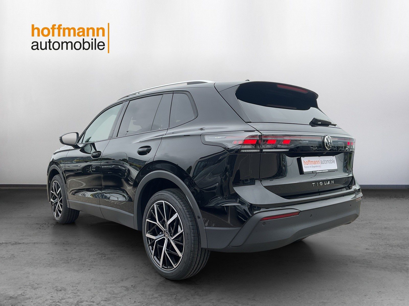 VW Tiguan Life UNITED, Essence, Voiture nouvelle, Automatique - 6
