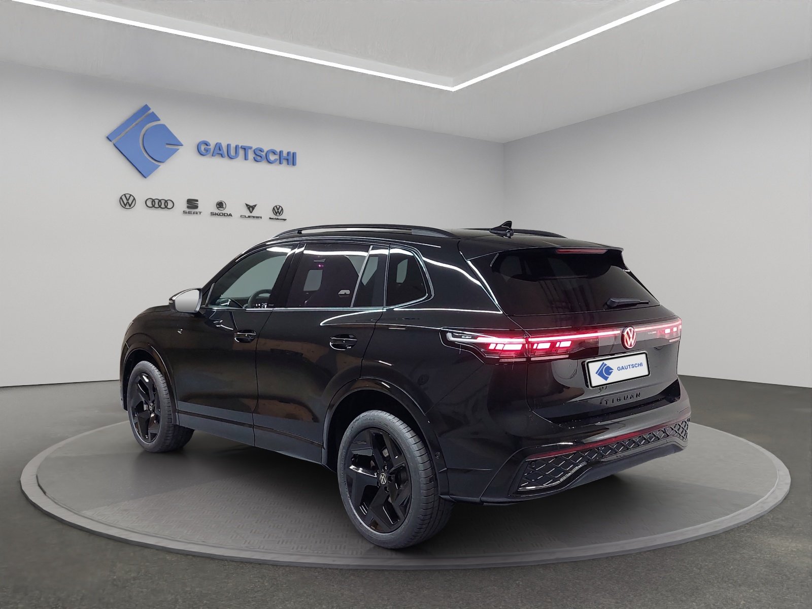 VW Tiguan R-Line, Benzin, Neuwagen, Automatik - 3