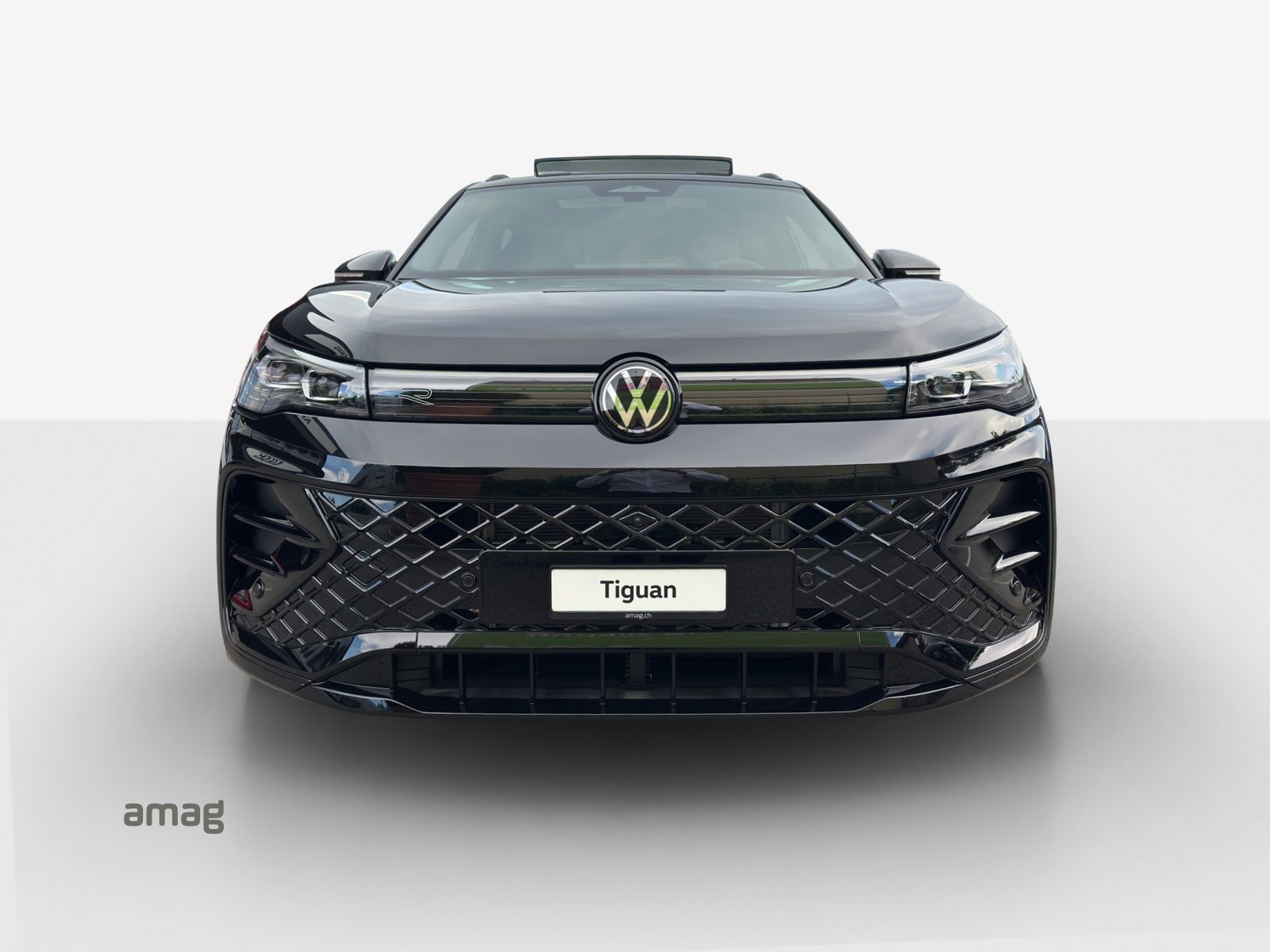 VW Tiguan R-Line, Full-Hybrid Petrol/Electric, New car, Automatic - 7
