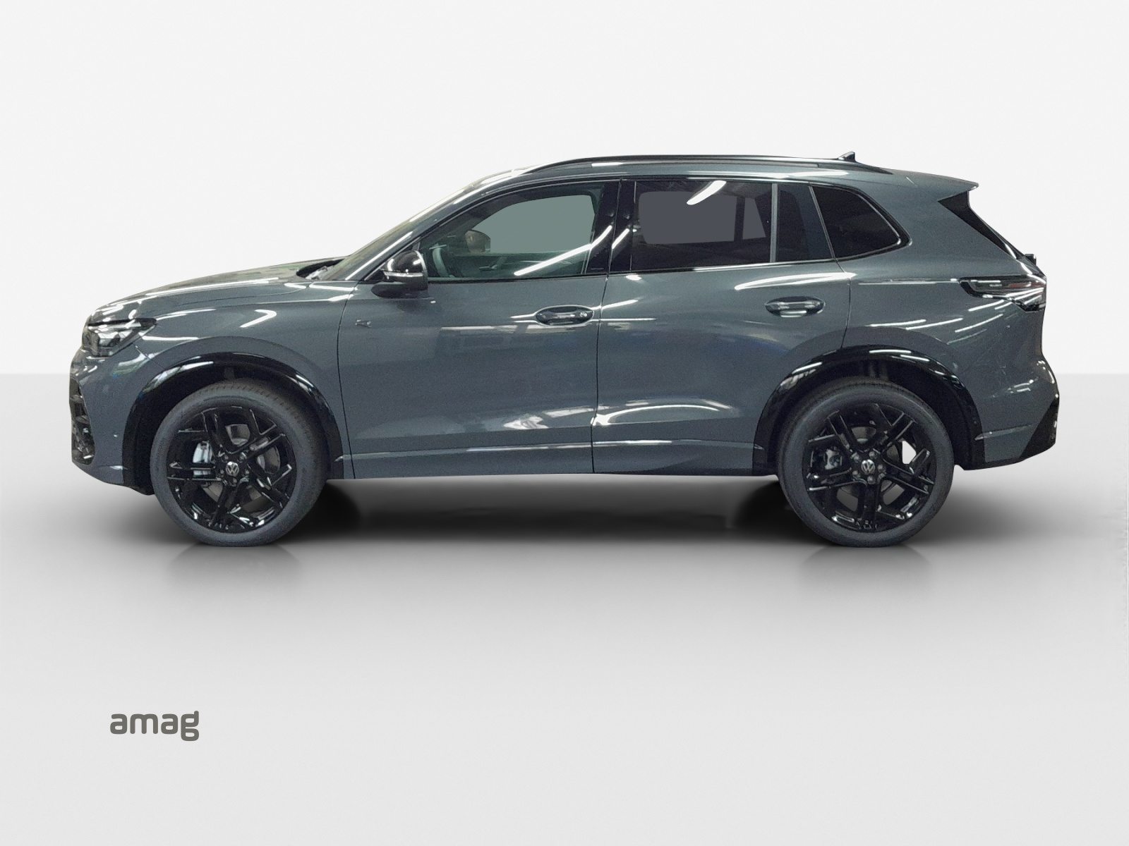 VW Tiguan R-Line, Diesel, New car, Automatic - 2