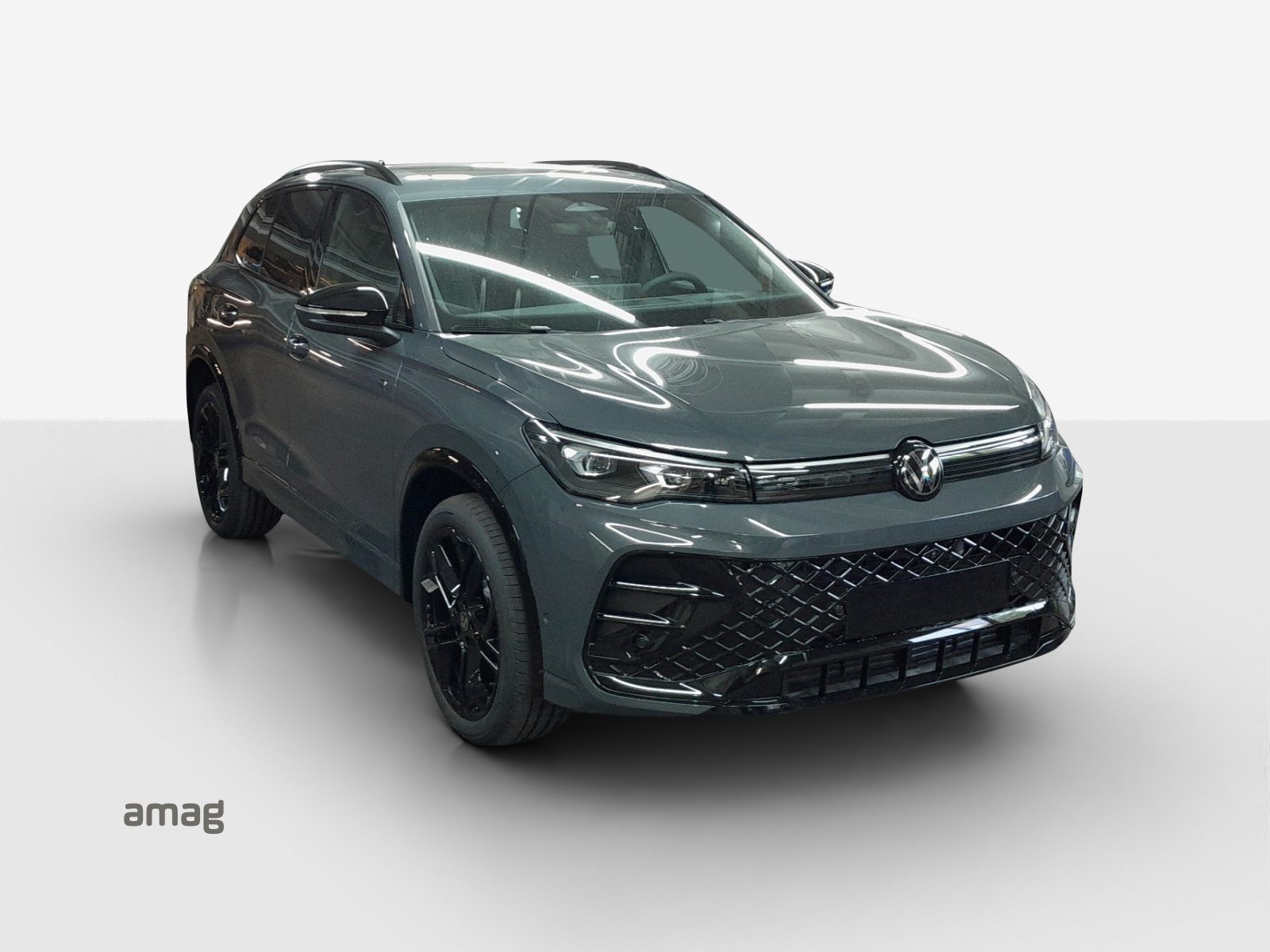 VW Tiguan R-Line, Diesel, New car, Automatic - 6