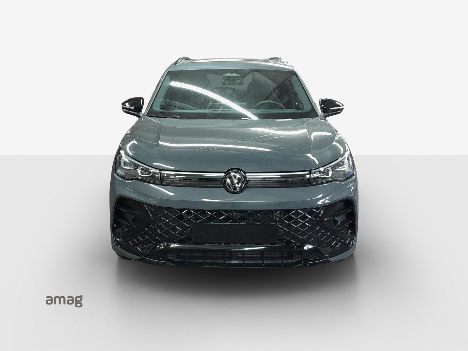 VW Tiguan R-Line, Diesel, New car, Automatic - 7