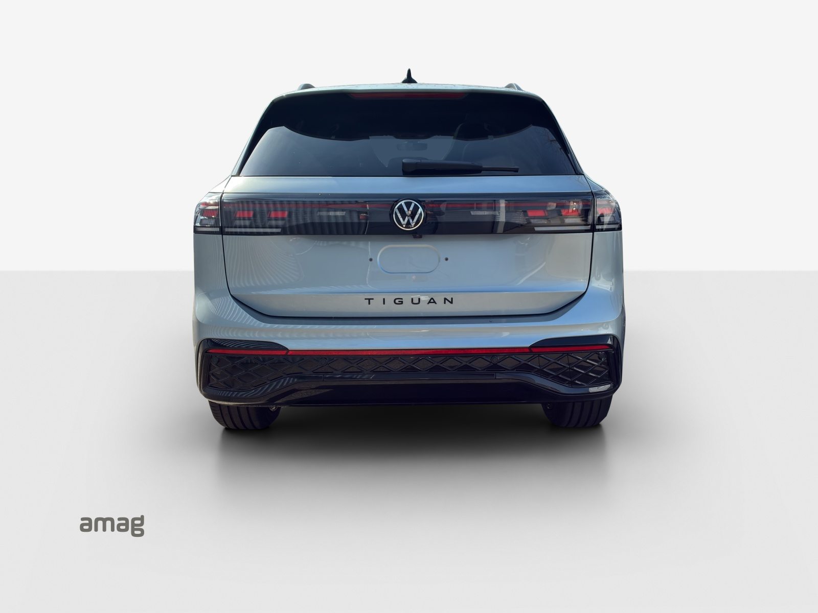 VW Tiguan R-Line, Diesel, New car, Automatic - 4