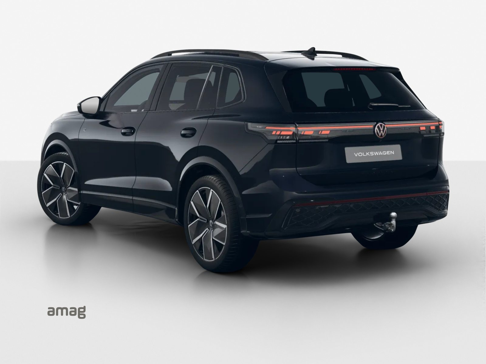 VW Tiguan R-Line UNITED, Petrol, New car, Automatic - 3