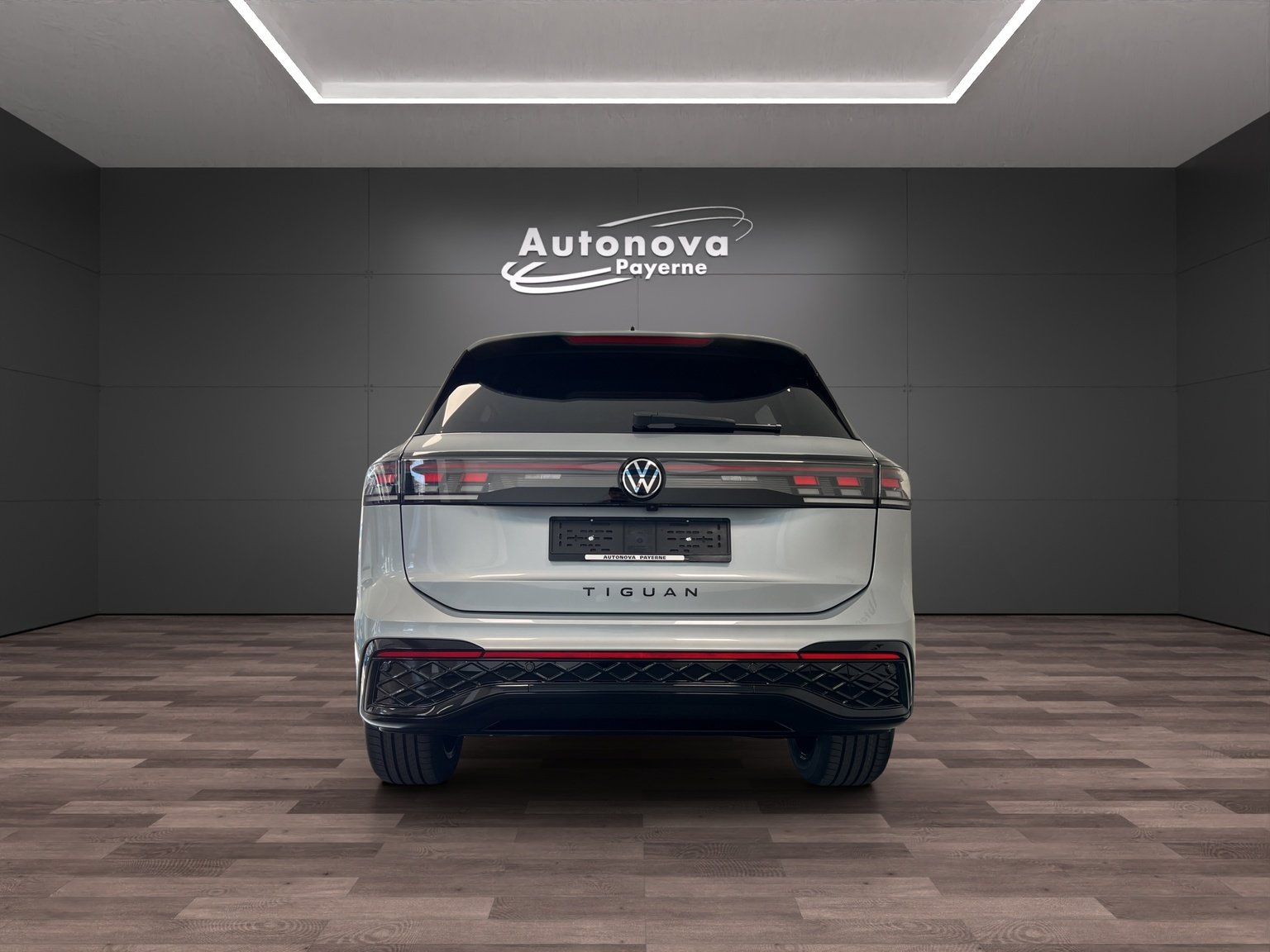 VW Tiguan 1.5 TSI evo2 eHybrid R-Line DSG, Hybride Rechargeable Essence/Électricité, Voiture nouvelle, Automatique - 5