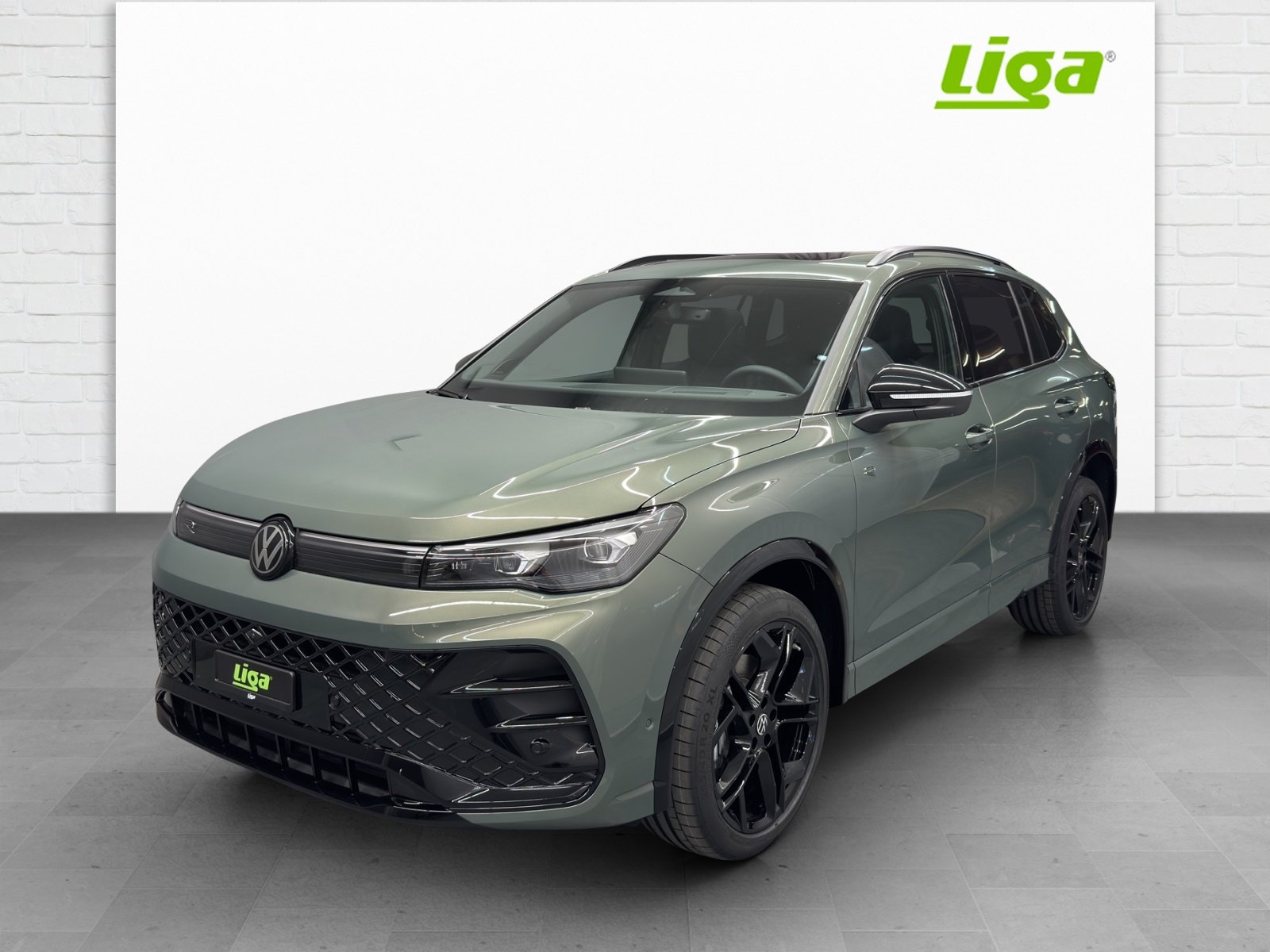 VW Tiguan 2.0 TSI R-Line Plus DSG 4motion, Benzin, Neuwagen, Automatik - 2