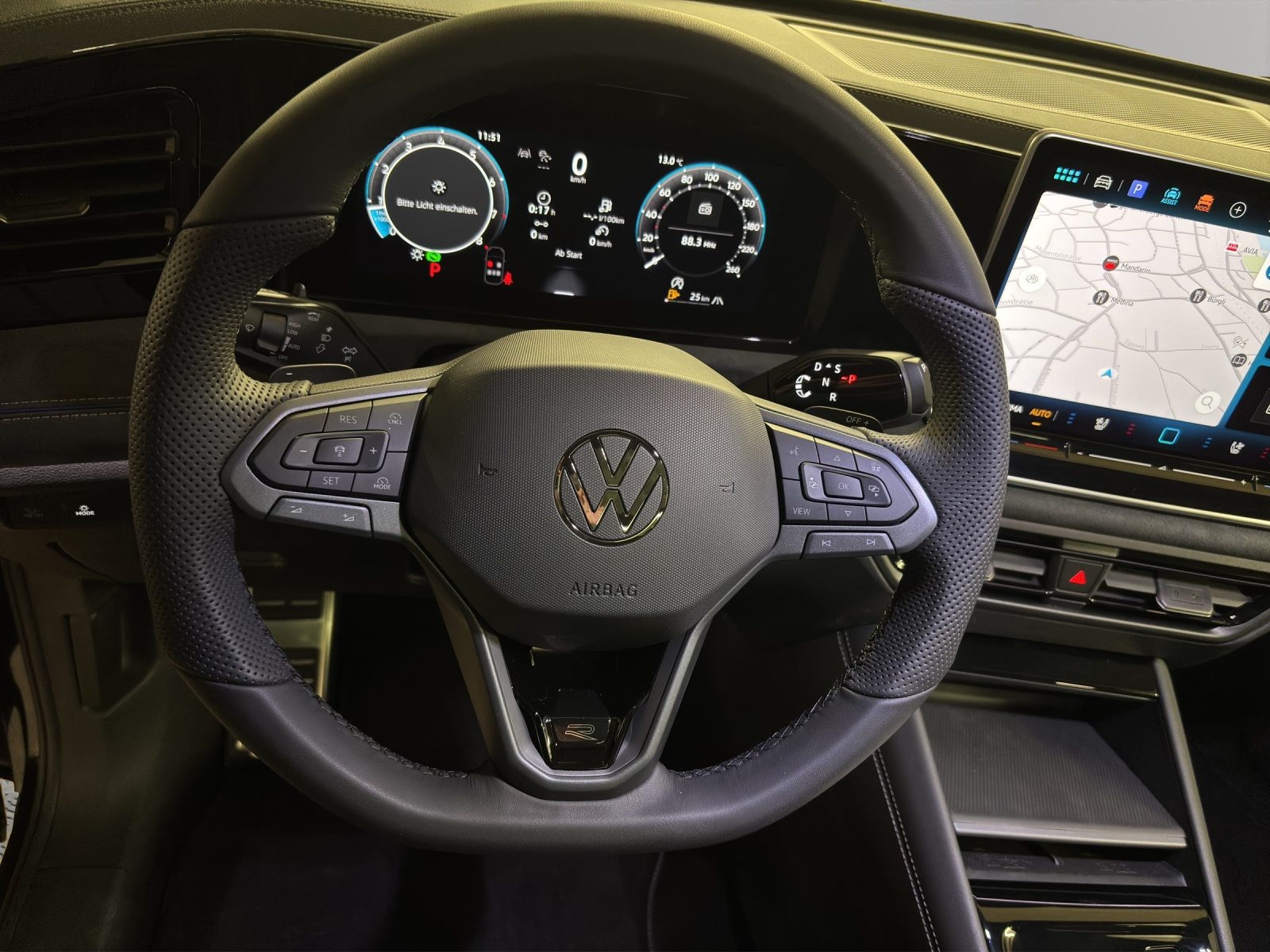 VW Tiguan R-Line Plus, Benzin, Neuwagen, Automatik - 7