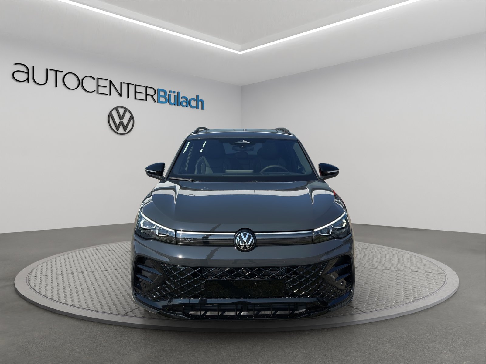 VW Tiguan 2.0 TSI DSG R-Line 4Motion, Essence, Voiture nouvelle, Automatique - 2