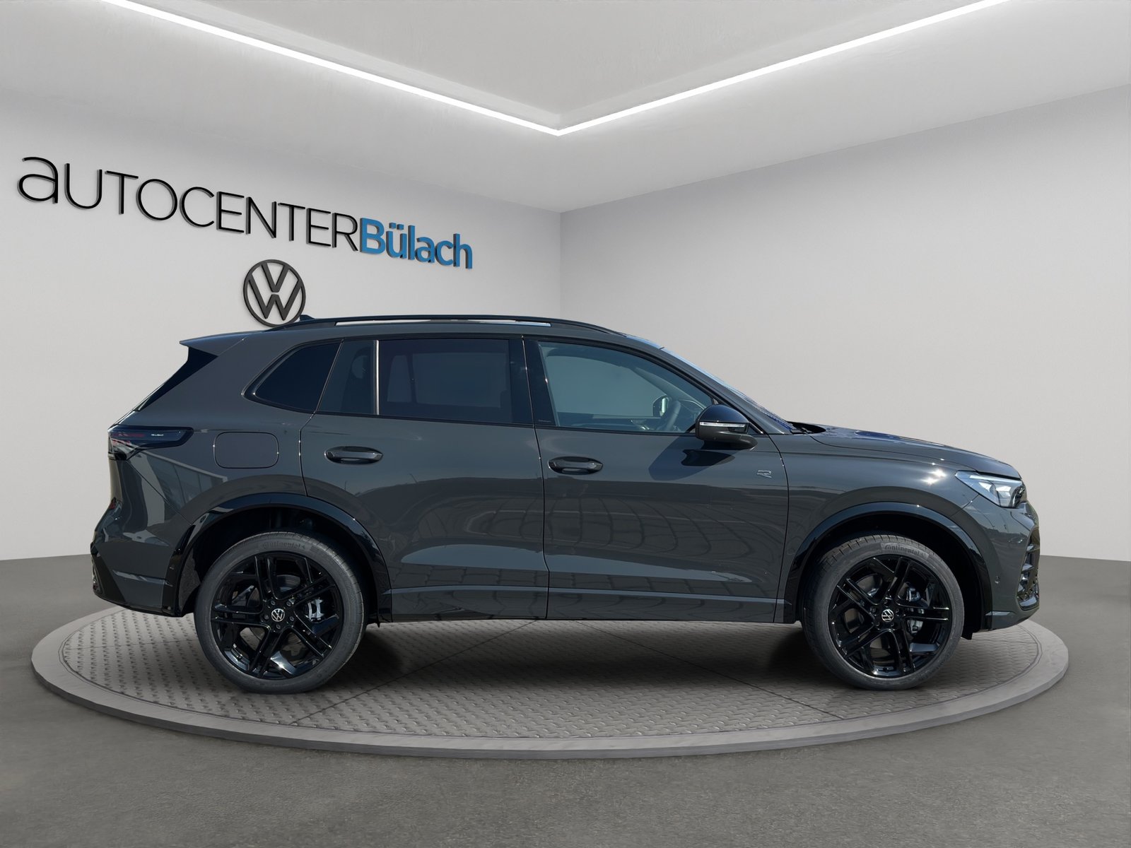 VW Tiguan 2.0 TSI DSG R-Line 4Motion, Essence, Voiture nouvelle, Automatique - 4