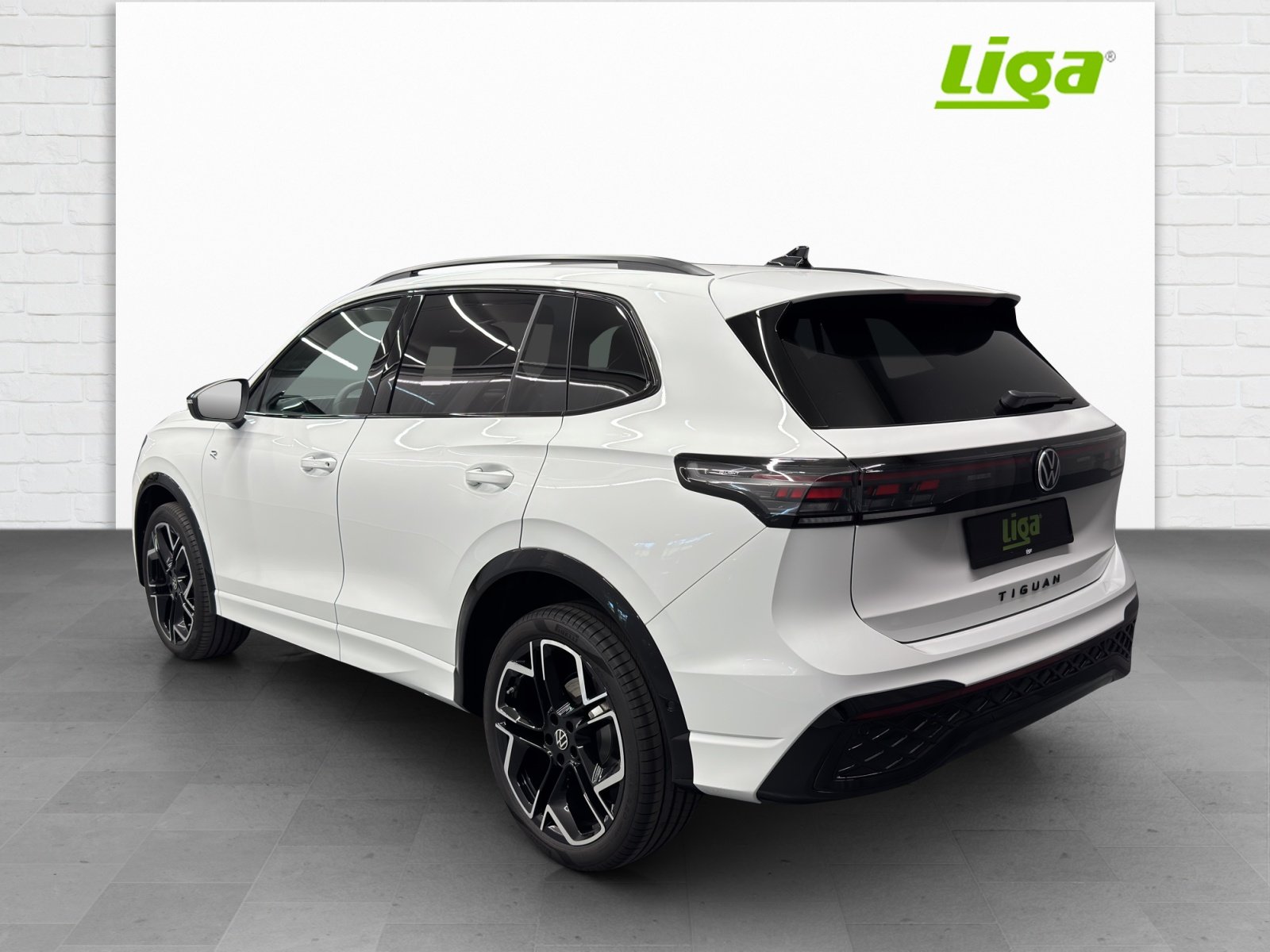 VW Tiguan 2.0 TDI SCR R-Line United DSG 4motion, Diesel, Auto nuove, Automatico - 4