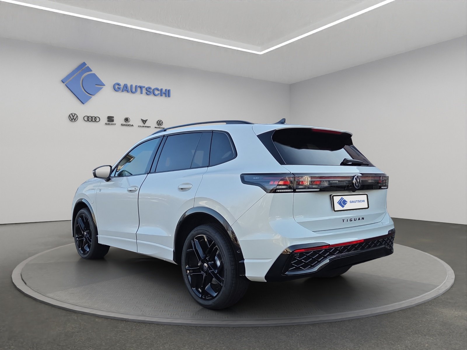 VW Tiguan 1.5 TSI evo2 eHybrid R-Line DSG, Plug-in-Hybrid Benzina/Elettrica, Auto nuove, Automatico - 3