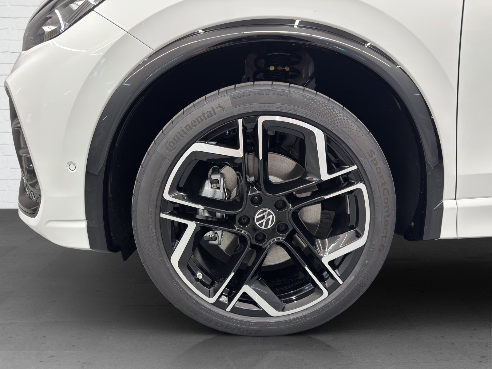 VW Tiguan 2.0 TSI R-Line Plus DSG 4motion, Essence, Voiture nouvelle, Automatique - 6