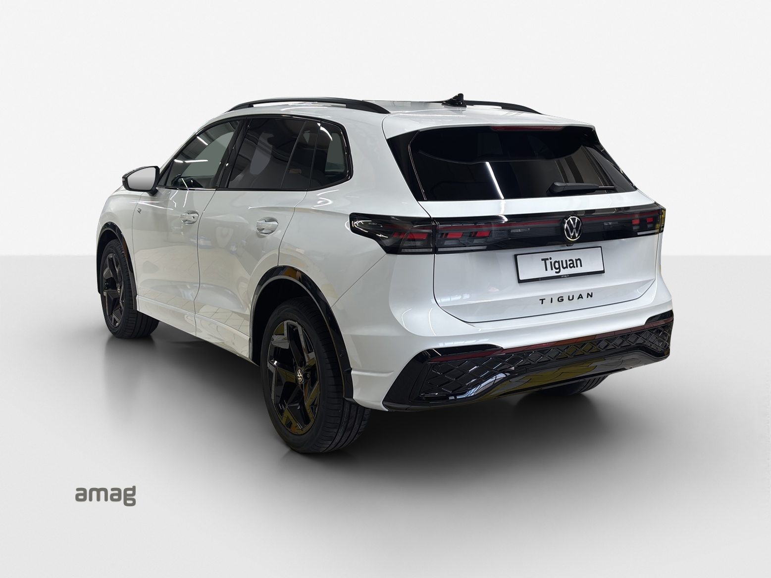 VW Tiguan R-Line, Benzin, Neuwagen, Automatik - 3