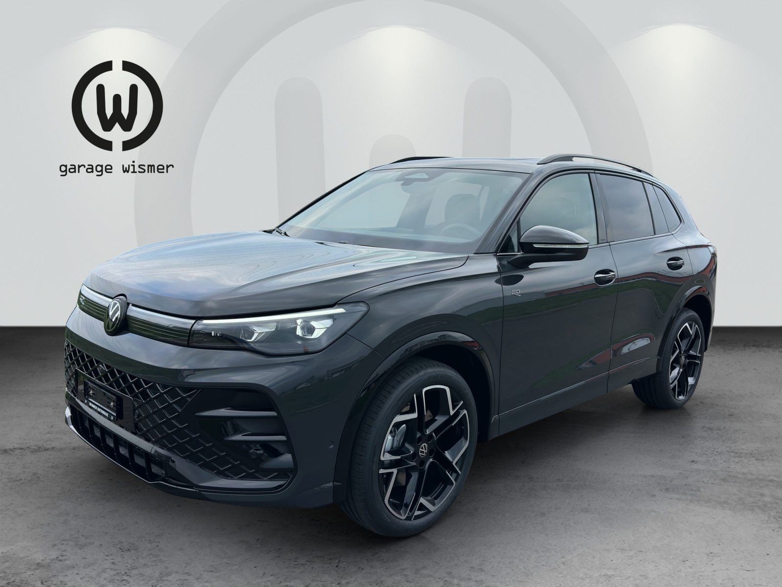 VW Tiguan R-Line