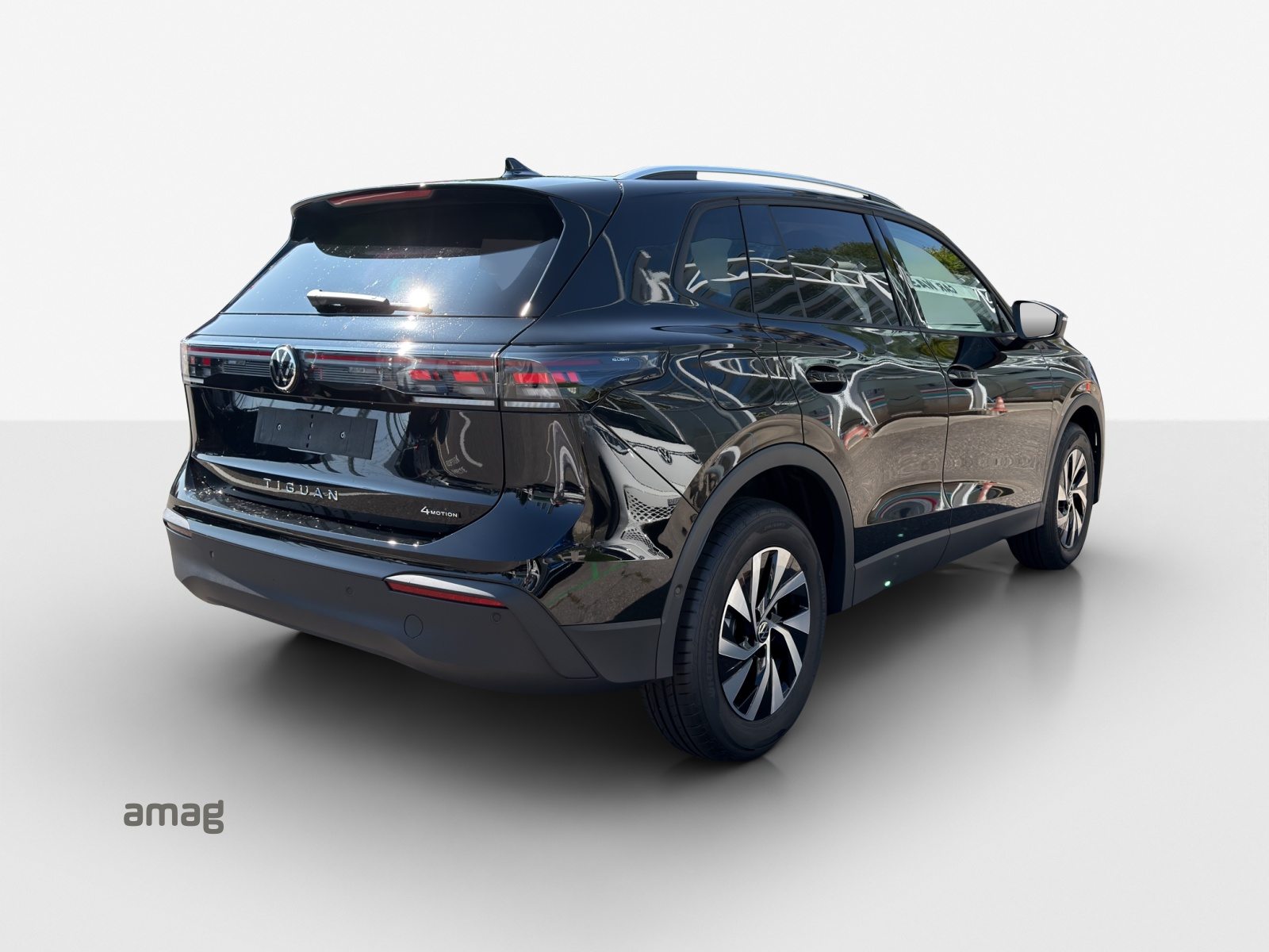 VW Tiguan UNITED, Benzin, Neuwagen, Automatik - 5