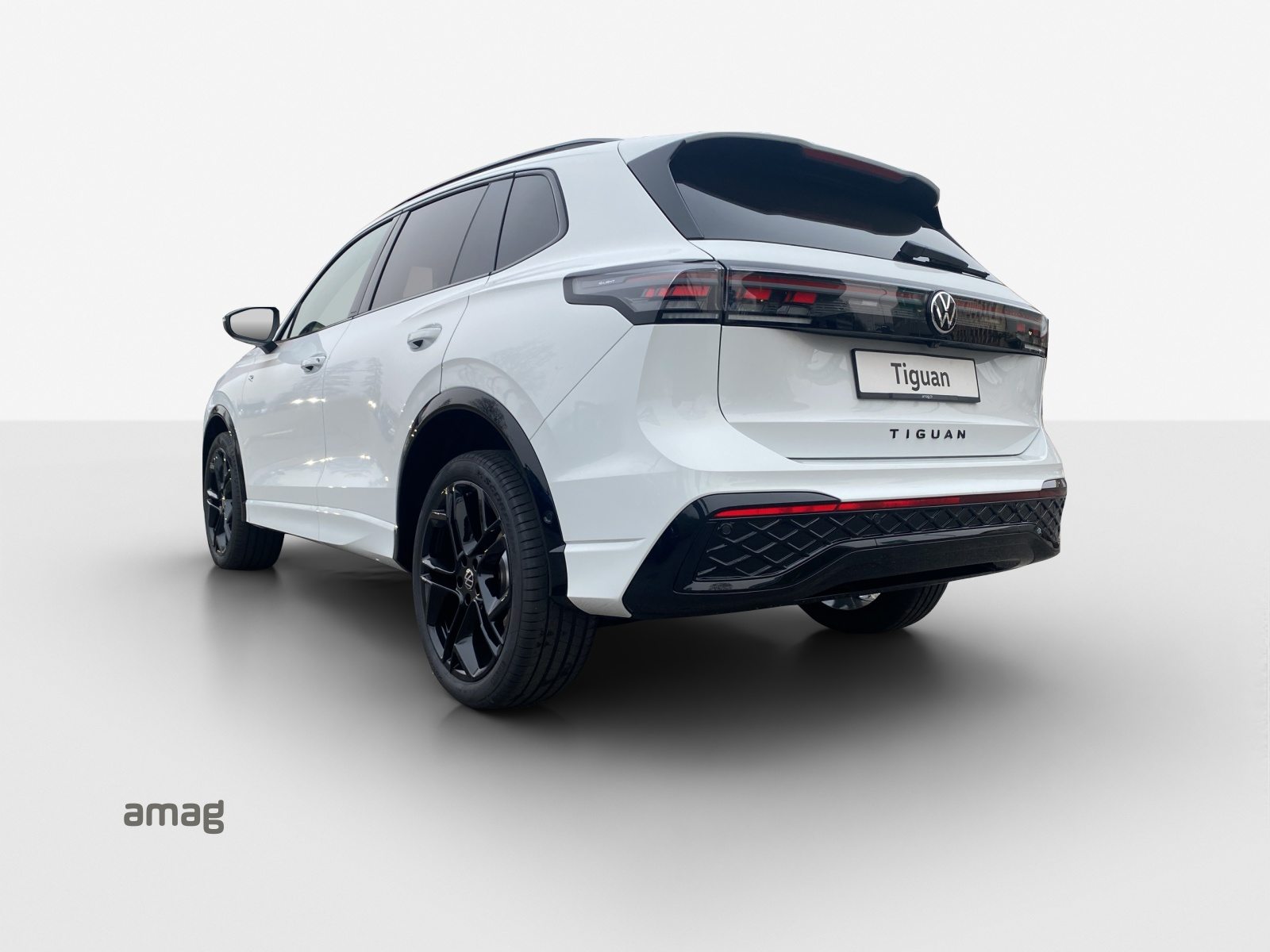 VW Tiguan R-Line, Essence, Voiture nouvelle, Automatique - 3