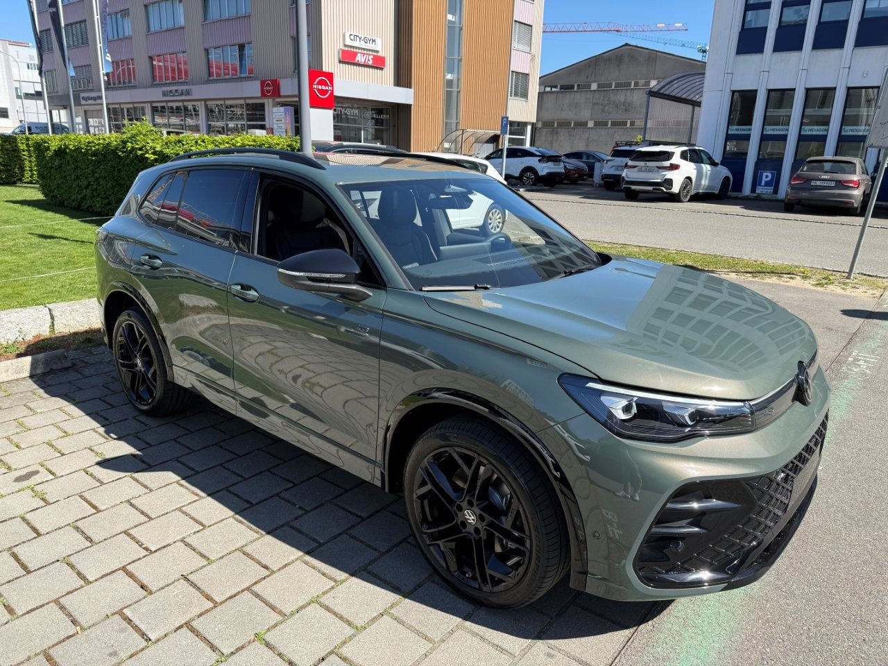 VW Tiguan R-Line, Hybride Integrale Benzina/Elettrica, Auto nuove, Automatico - 4