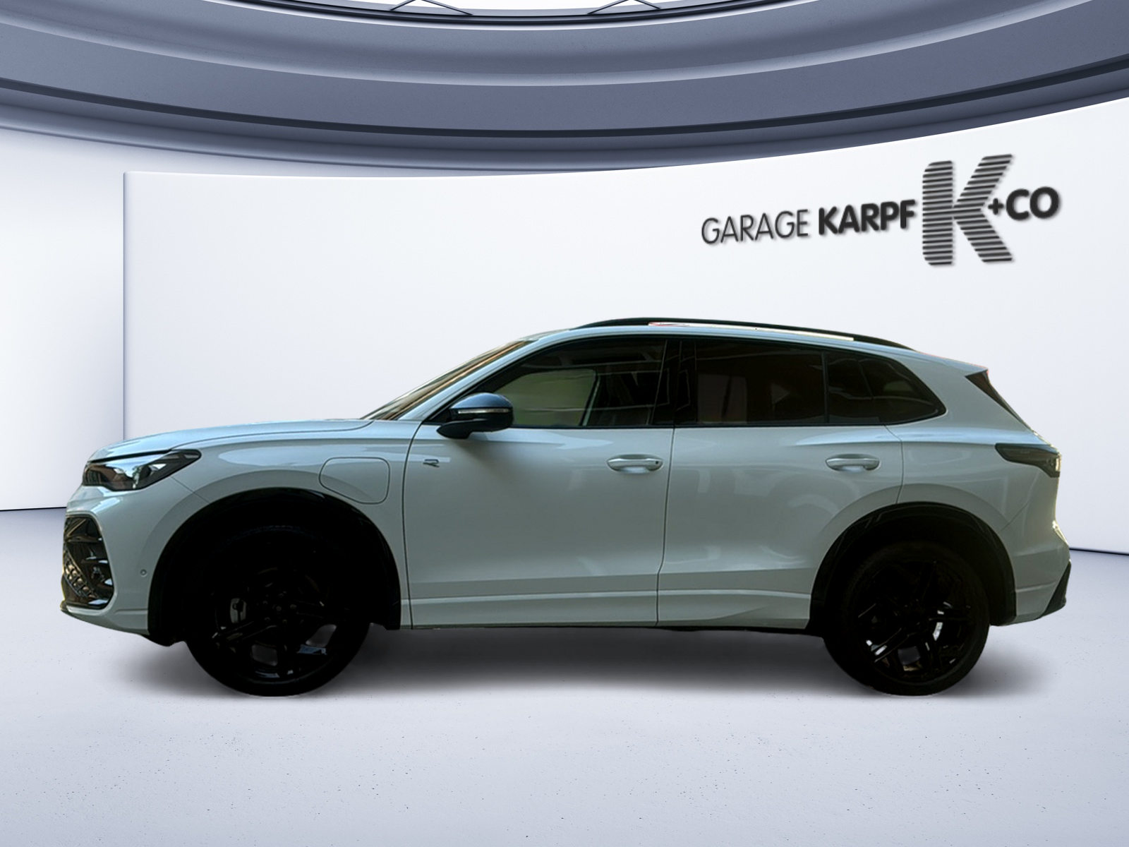 VW Tiguan R-Line, Hybride Intégral Essence/Électricité, Voiture nouvelle, Automatique - 2
