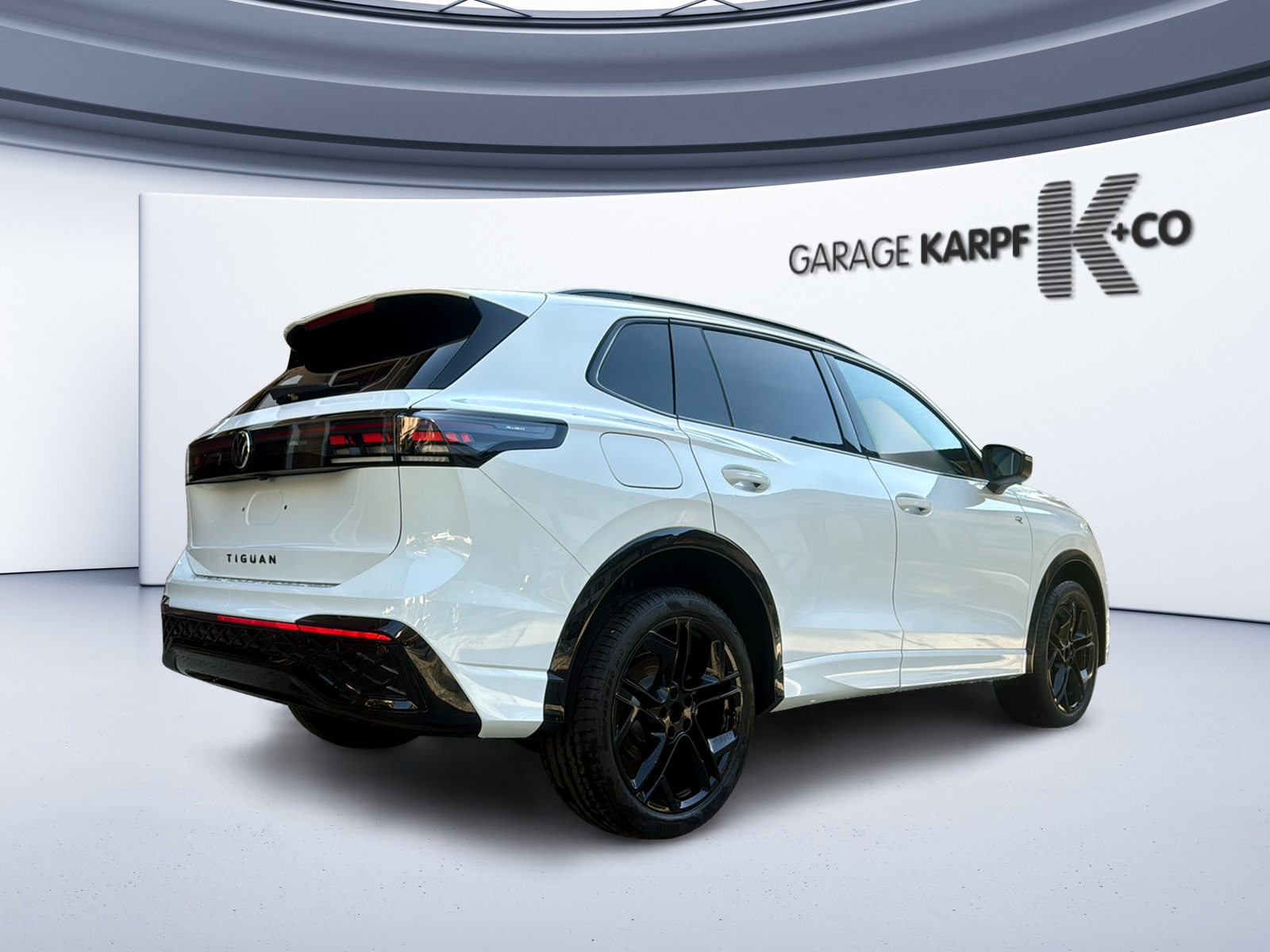 VW Tiguan R-Line, Hybride Intégral Essence/Électricité, Voiture nouvelle, Automatique - 5