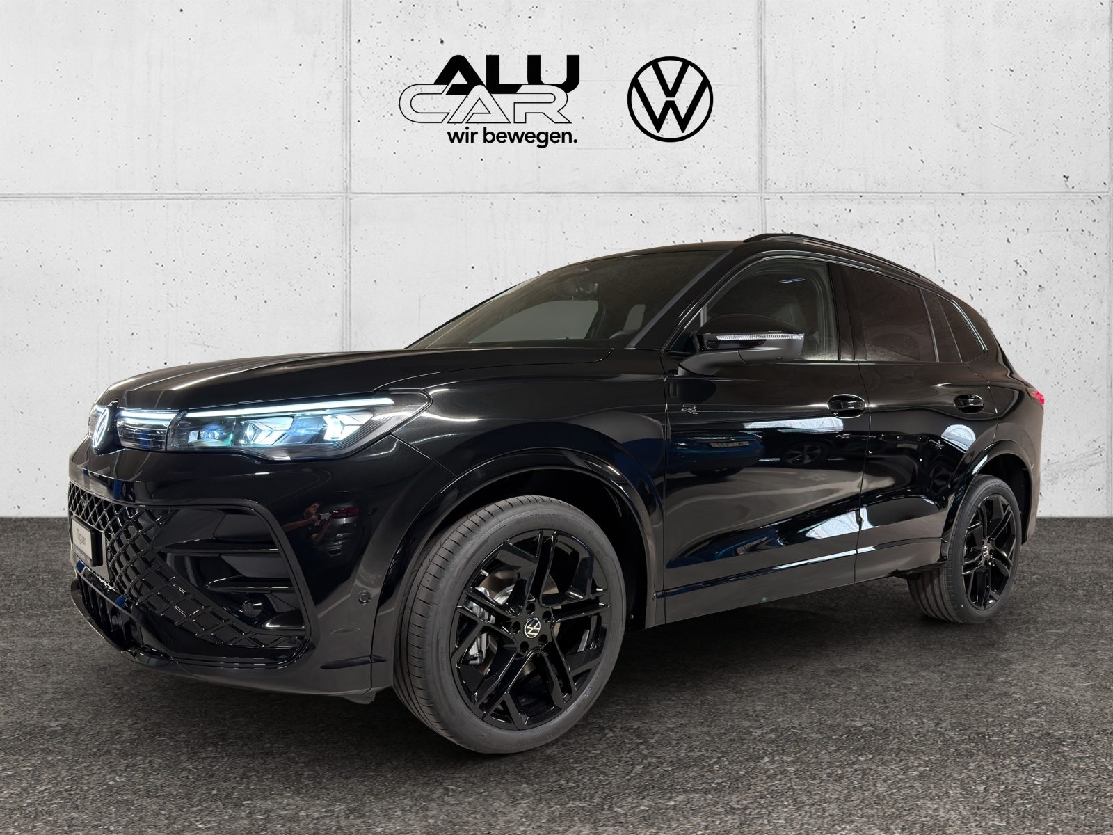 VW Tiguan R-Line UNITED