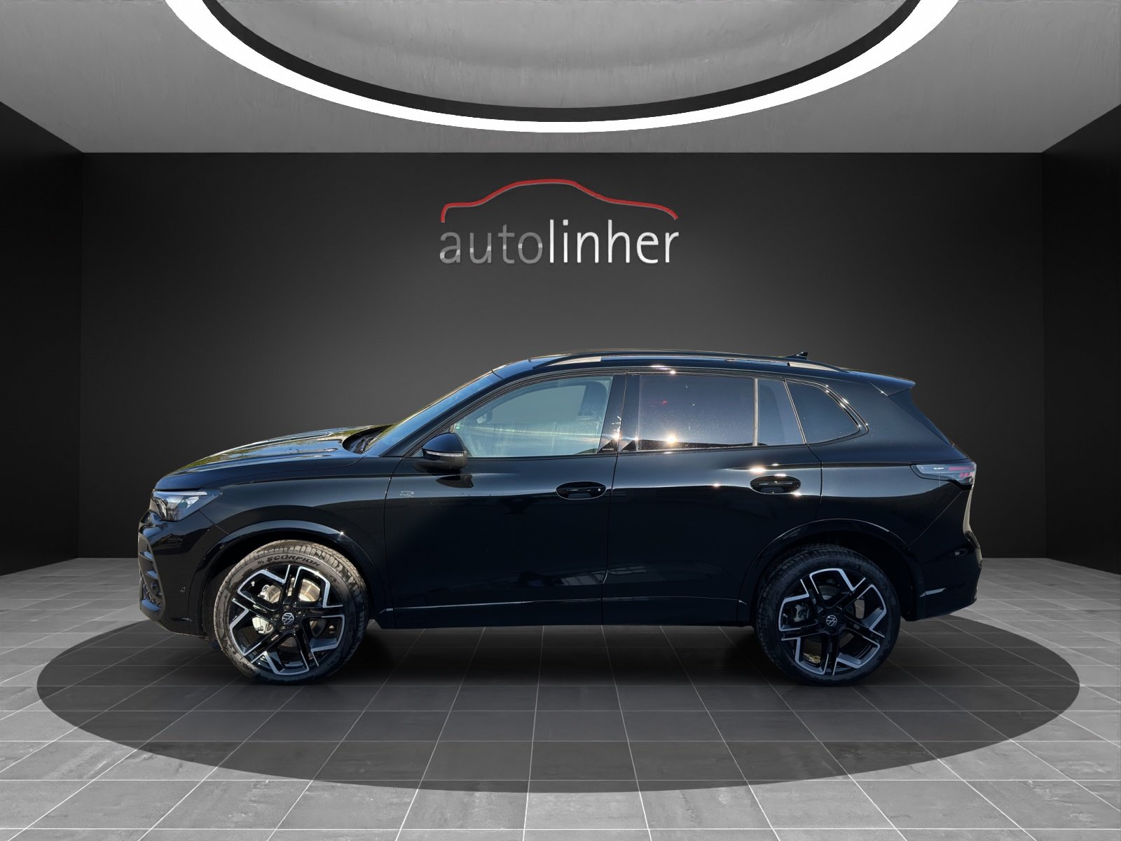 VW Tiguan 2.0 TDI SCR R-Line 4Motion DSG, Diesel, New car, Automatic - 2