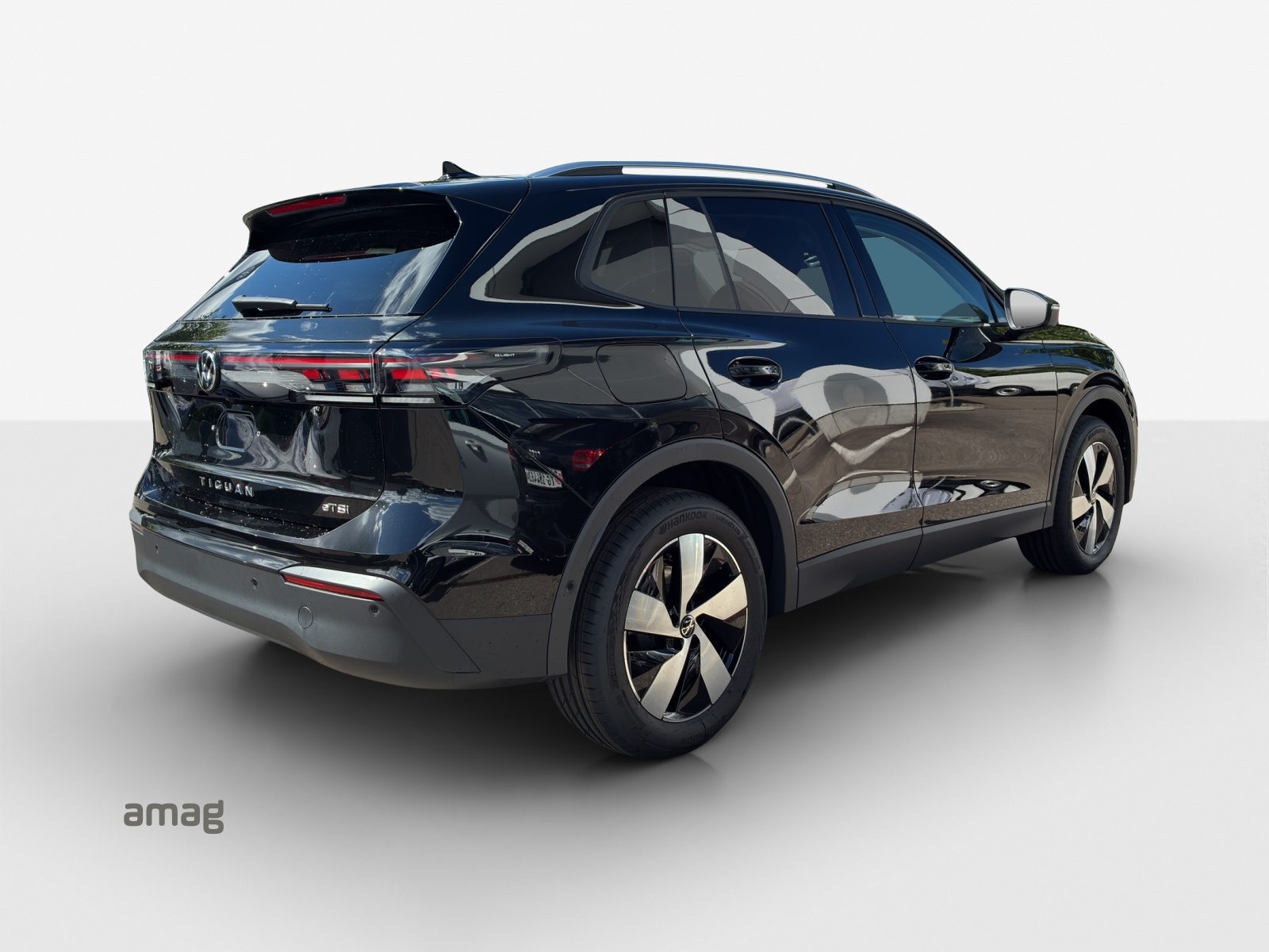 VW Tiguan UNITED, Petrol, New car, Automatic - 5