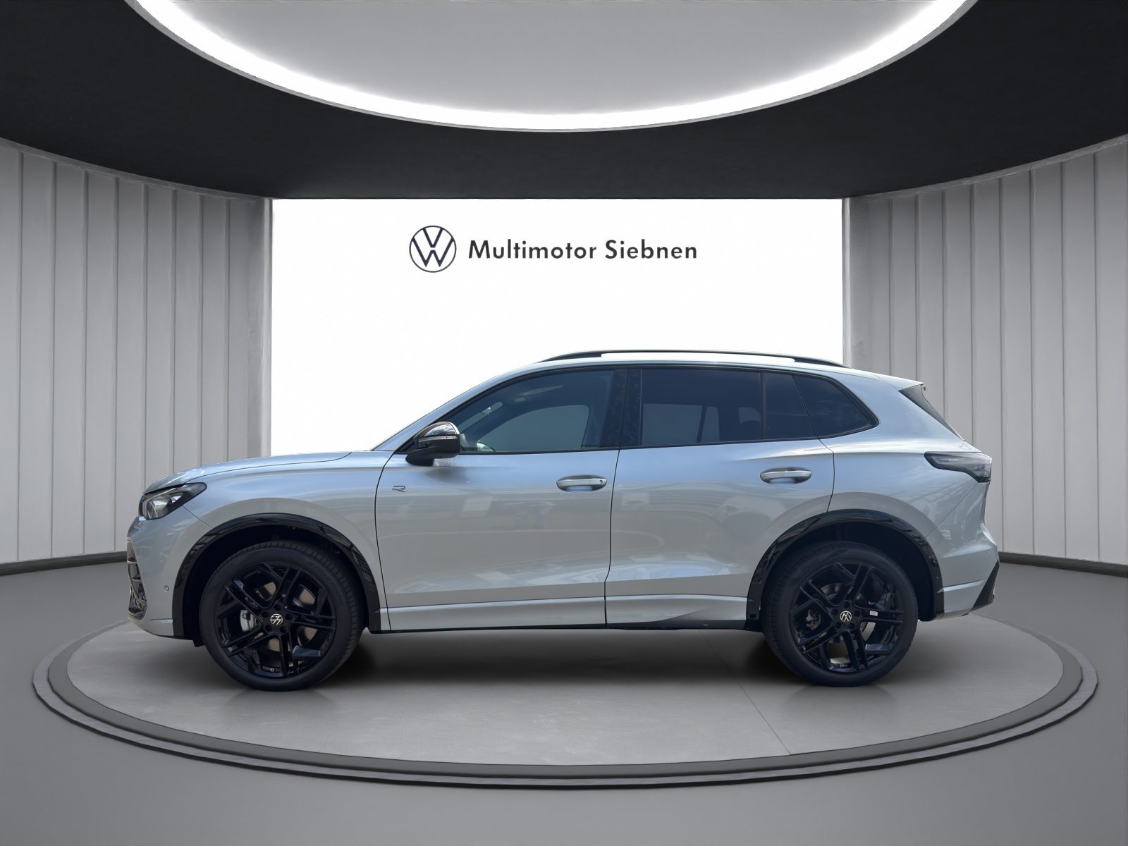 VW Tiguan R-Line UNITED, Benzin, Neuwagen, Automatik - 2