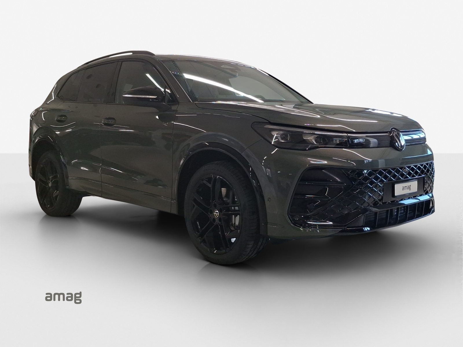 VW Tiguan R-Line, Benzin, Neuwagen, Automatik - 6