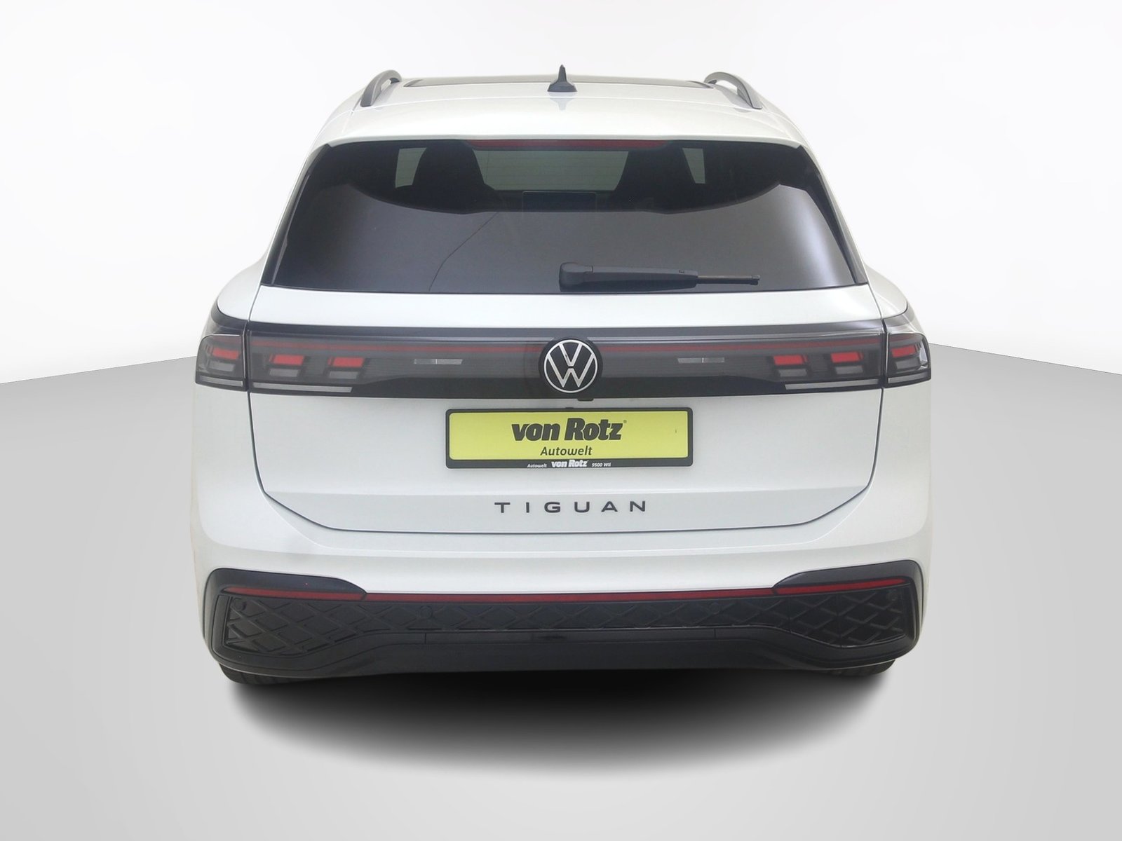 VW Tiguan 2.0 TSI R-Line 4motion, Essence, Voiture nouvelle, Automatique - 3