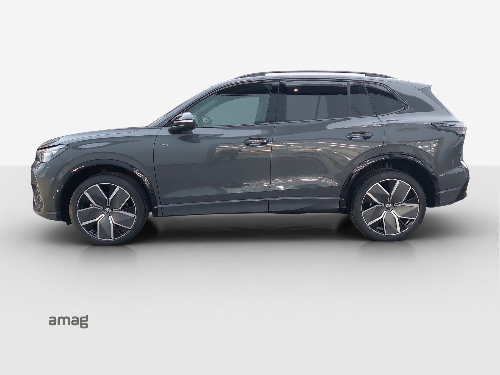 VW Tiguan R-Line, Benzina, Auto nuove, Automatico - 2