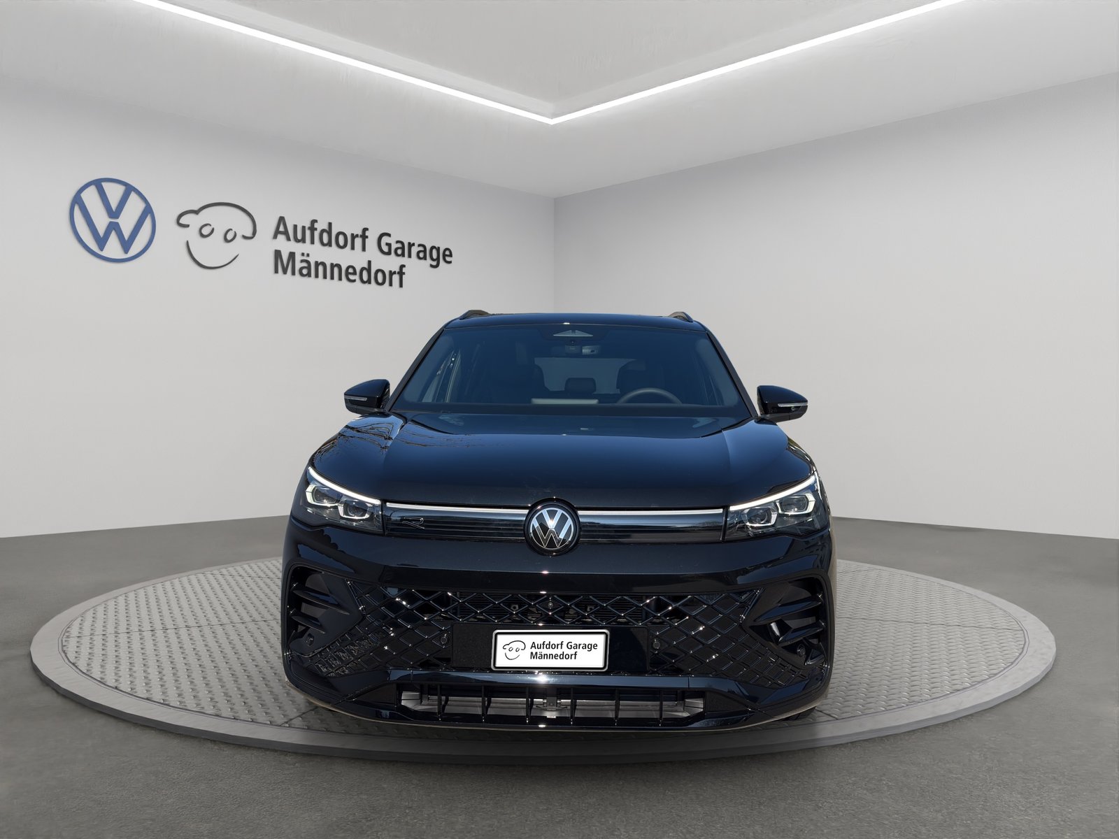 VW Tiguan 2.0 TSI DSG R-Line 4Motion, Essence, Voiture nouvelle, Automatique - 2