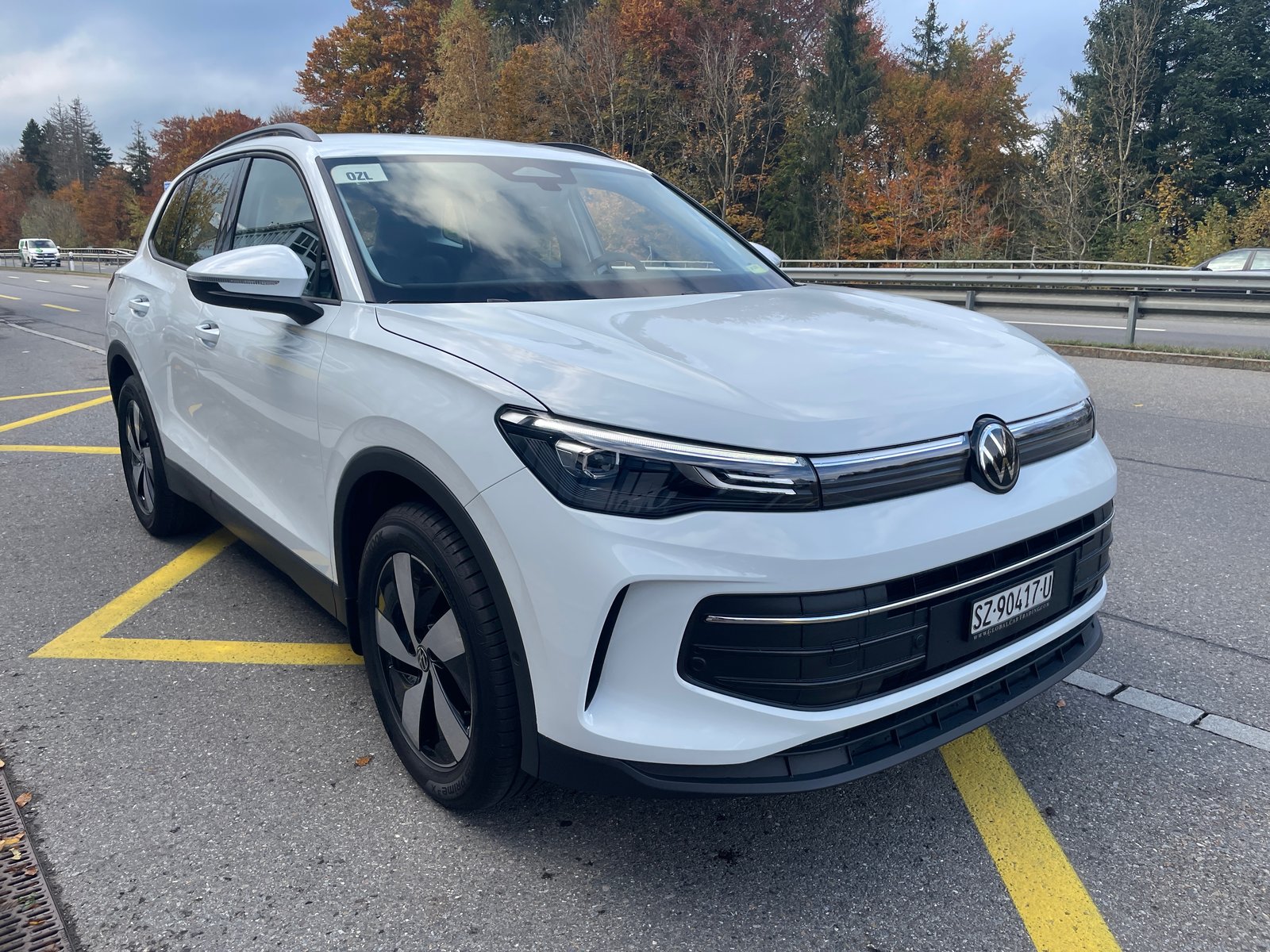 VW Tiguan 1.5 TSI evo2 mHEV Life DSG, Mild-Hybrid Petrol/Electric, New car, Automatic - 3