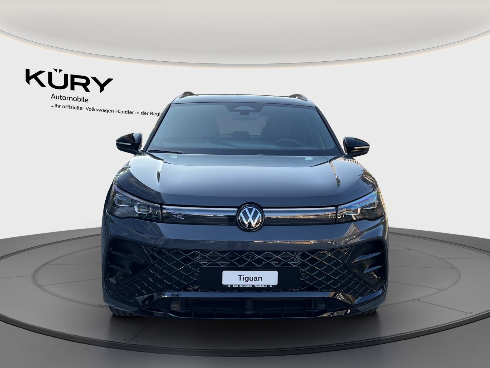 VW Tiguan R-Line, Petrol, New car, Automatic - 2