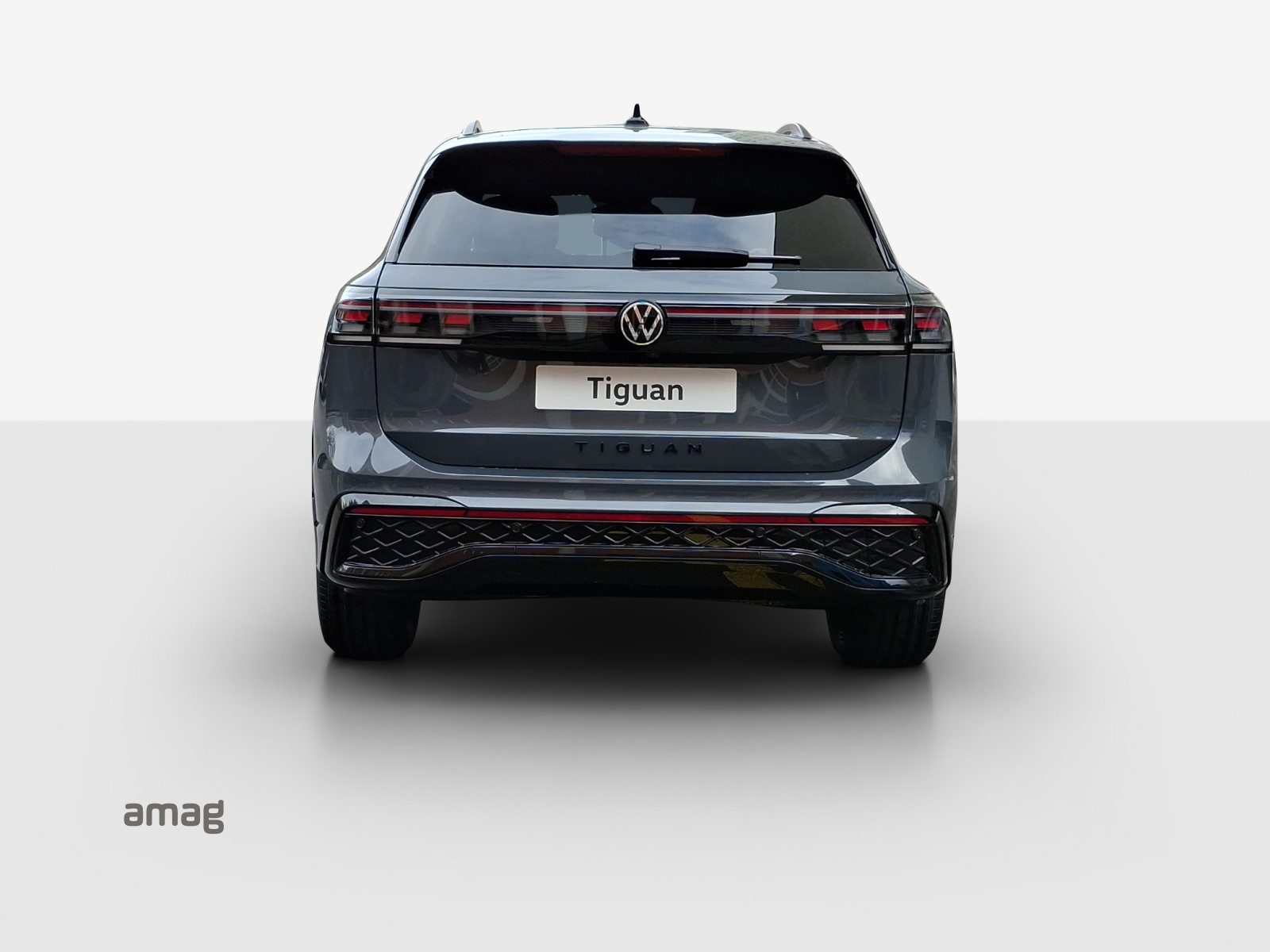 VW Tiguan R-Line Plus, Petrol, New car, Automatic - 4