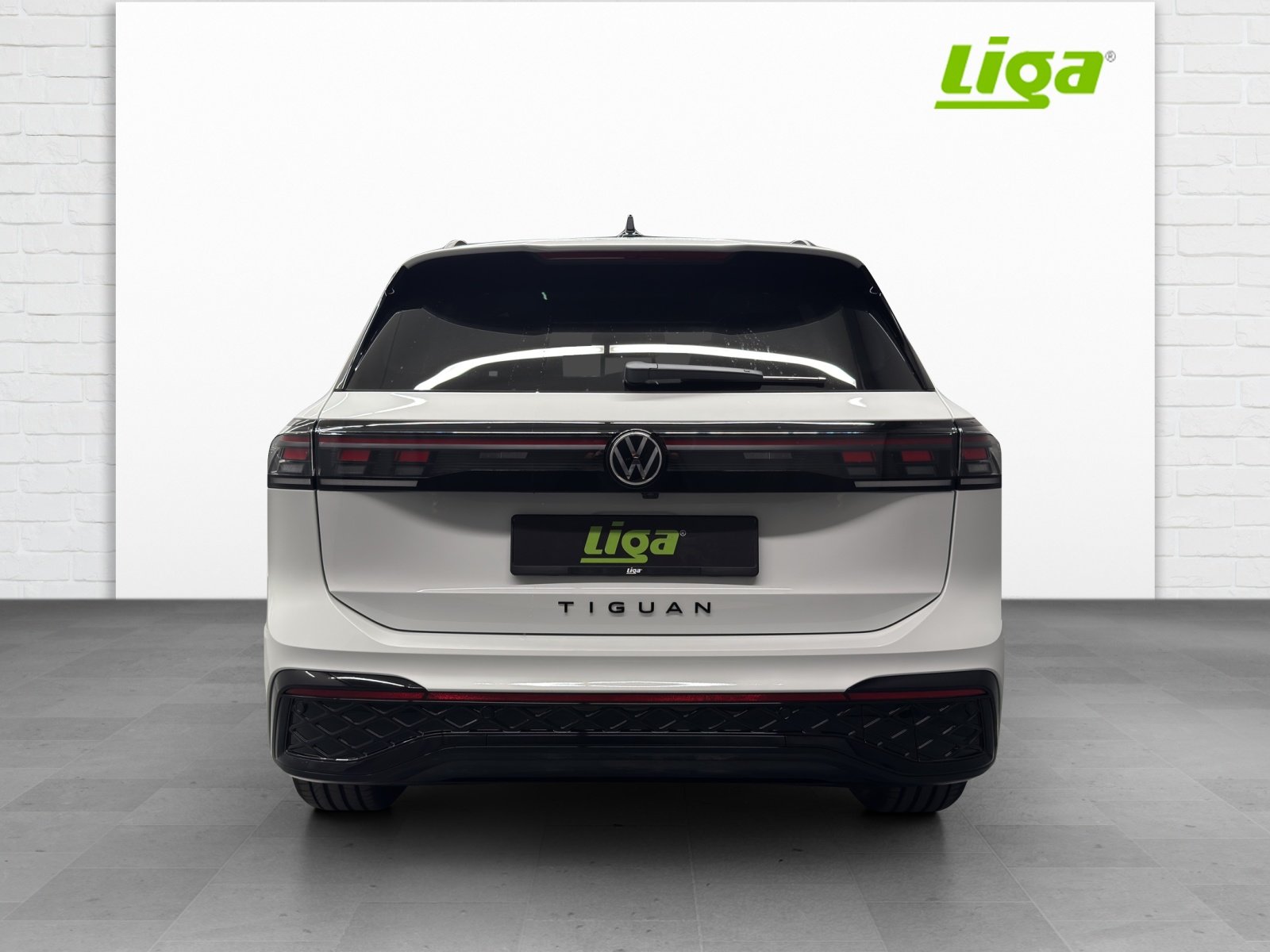VW Tiguan 1.5 TSI PHEV R-Line United DSG, Hybride Rechargeable Essence/Électricité, Voiture nouvelle, Automatique - 5
