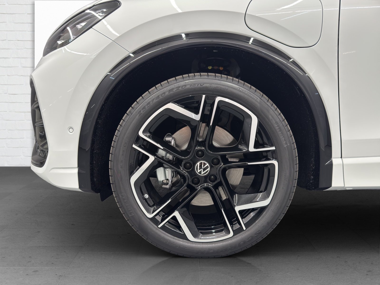 VW Tiguan 1.5 TSI PHEV R-Line United DSG, Hybride Rechargeable Essence/Électricité, Voiture nouvelle, Automatique - 6