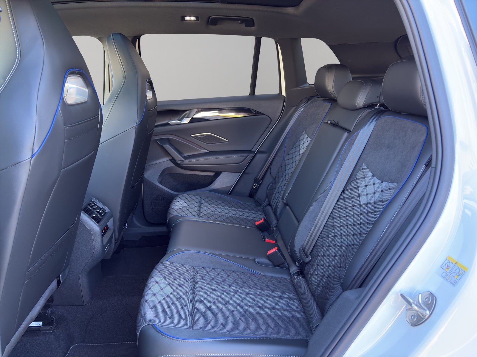 VW Tiguan 2.0 TSI DSG R-Line 4Motion, Essence, Voiture nouvelle, Automatique - 6