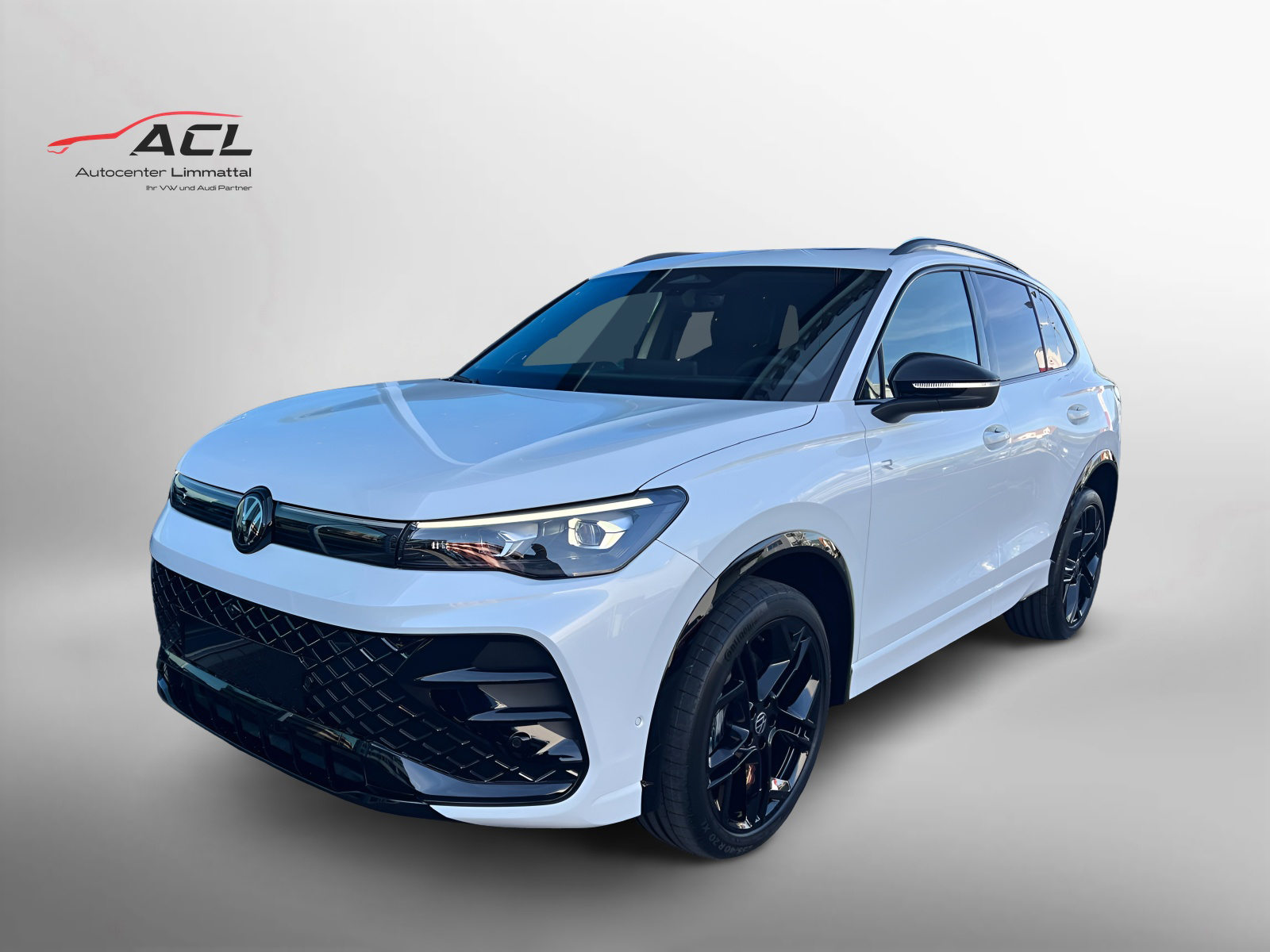 VW Tiguan R-Line